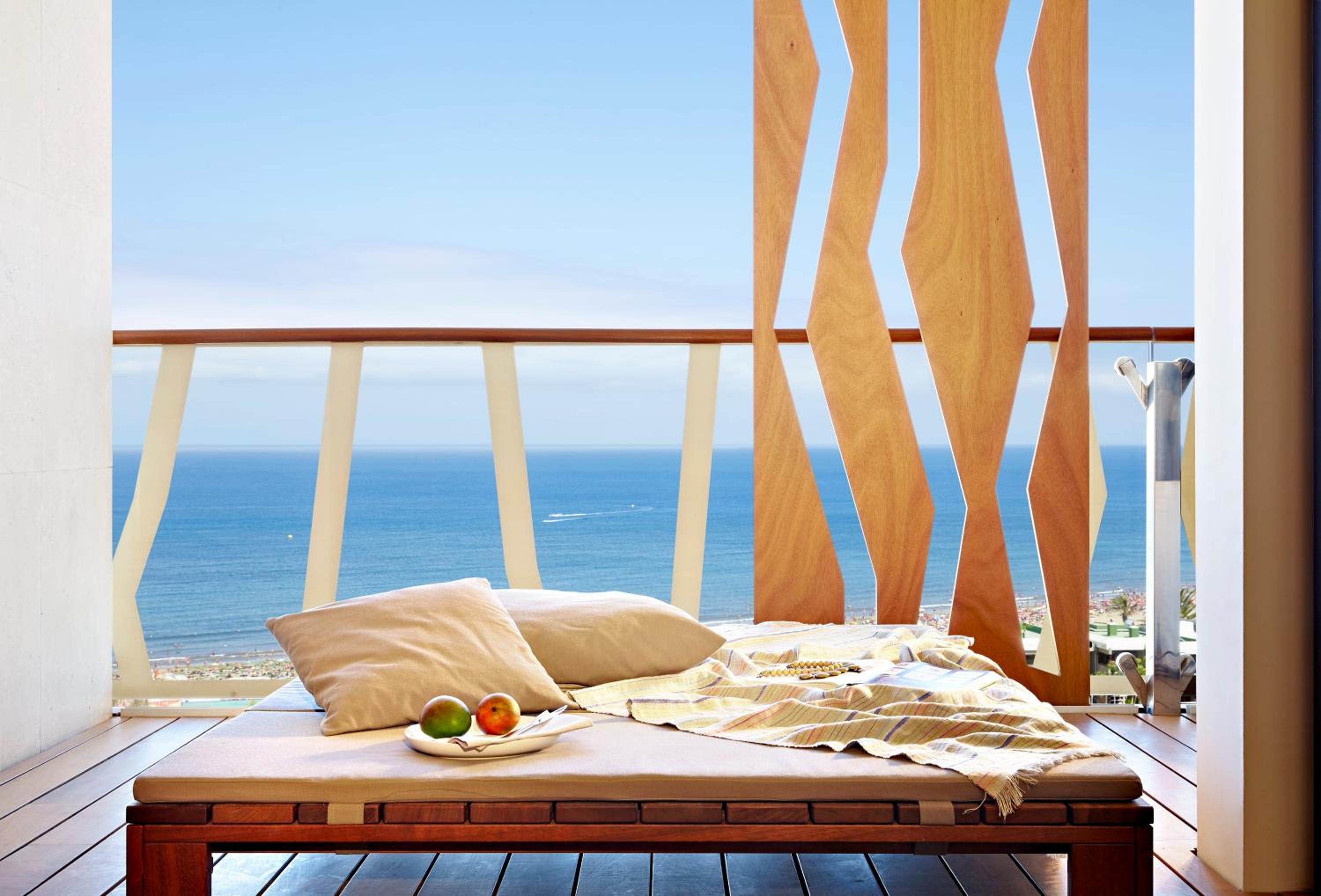 Junior Suite With Ocean View (Single Use) - Photo 10