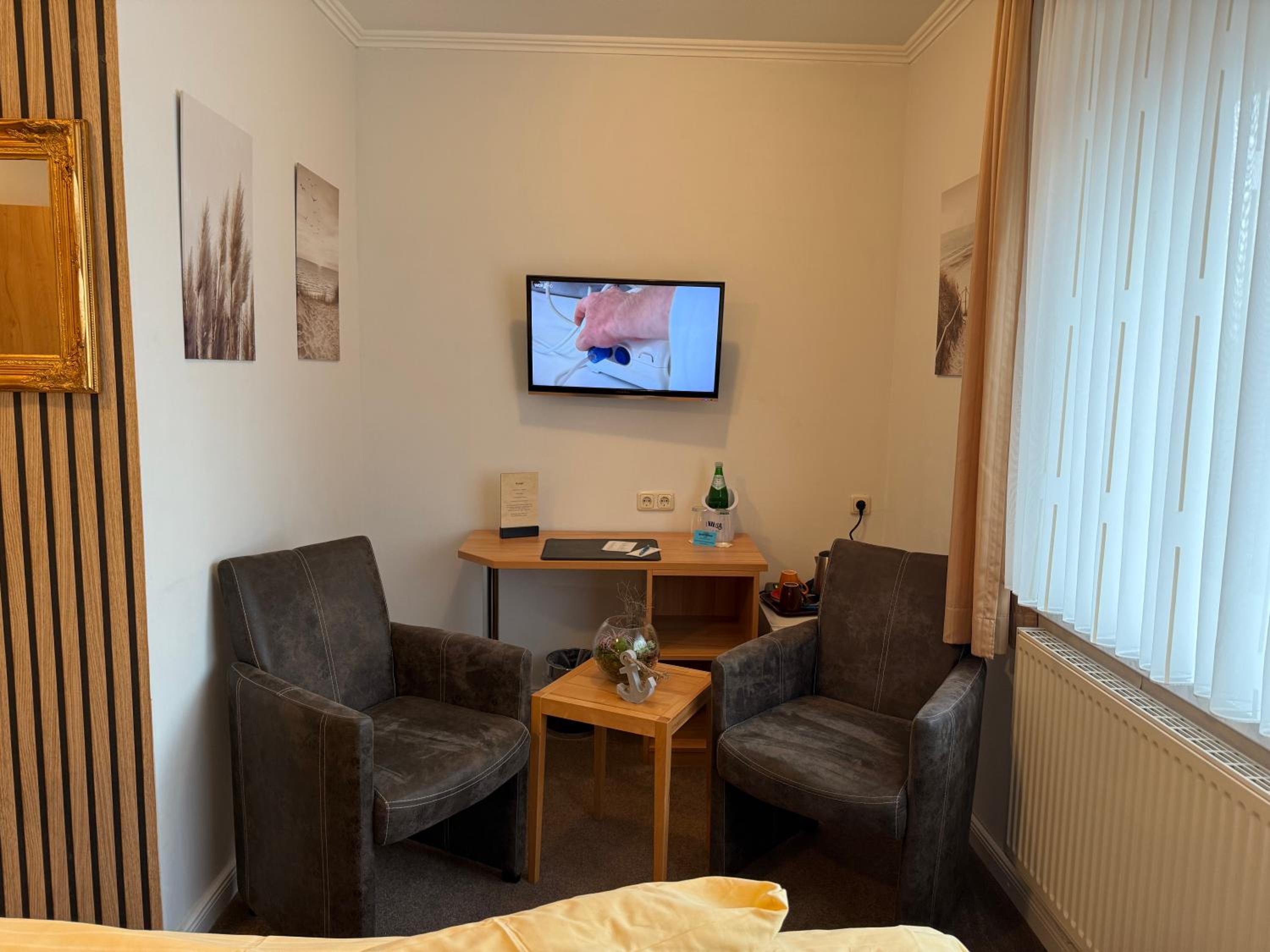 Small Double Room photo 3
