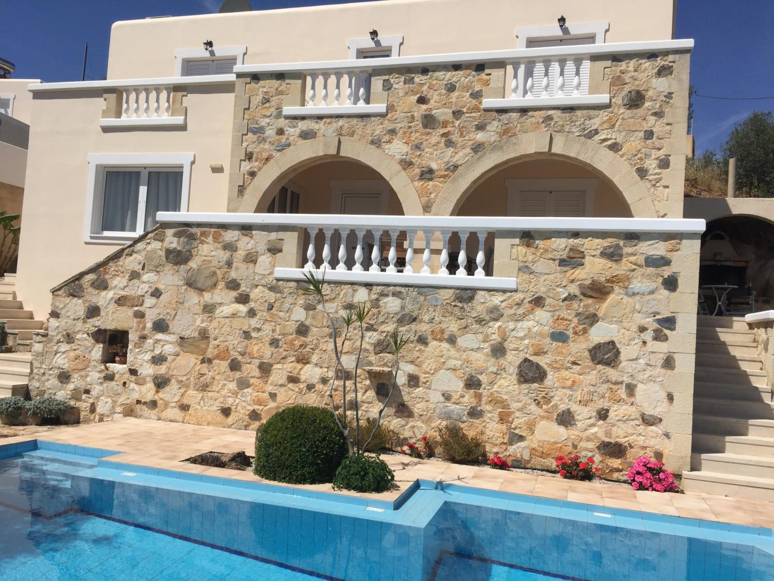 Three-Bedroom Villa with Private Pool (2-6 Adults) photo 2
