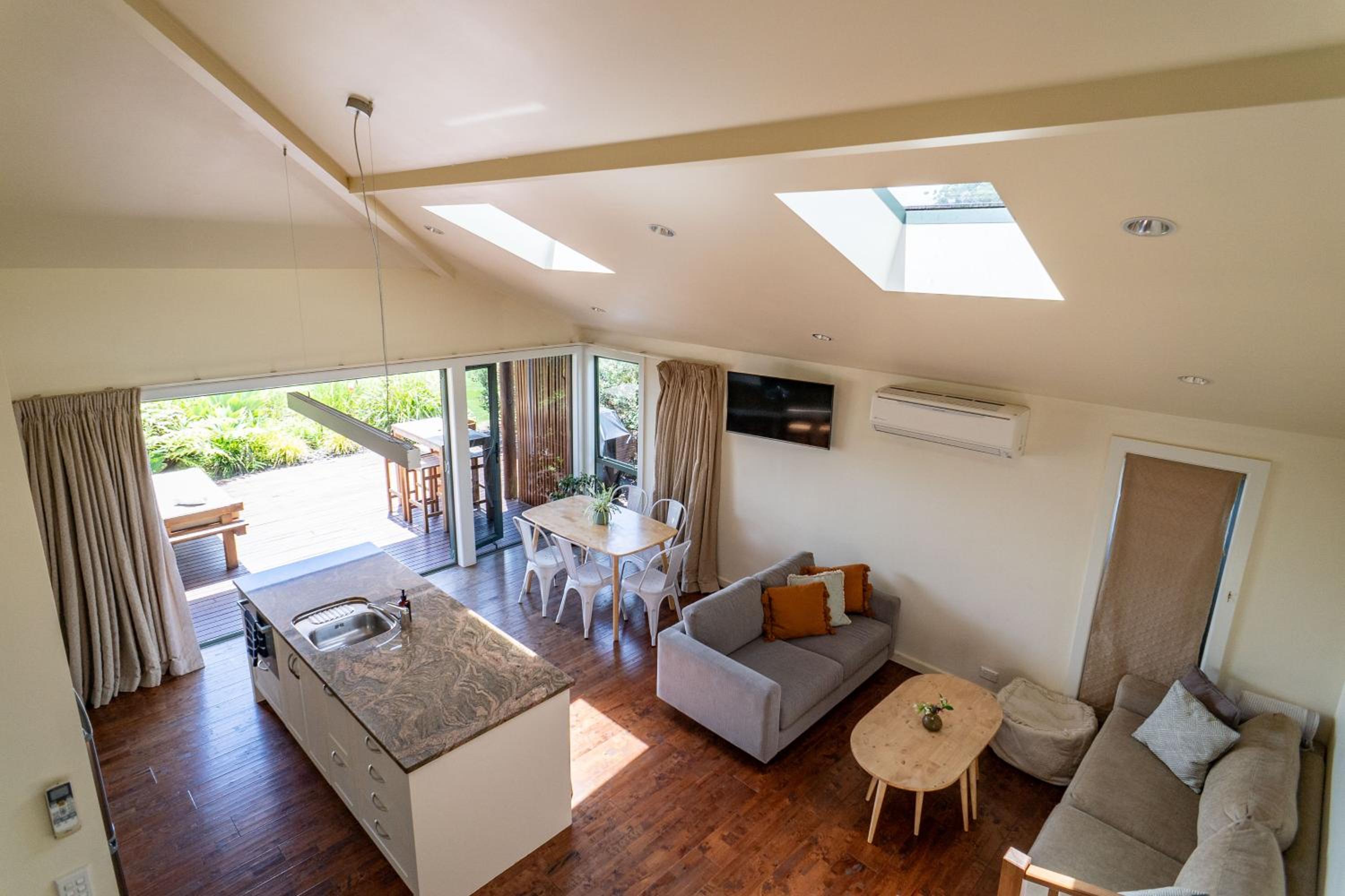 Apartment with Sea View photo 1