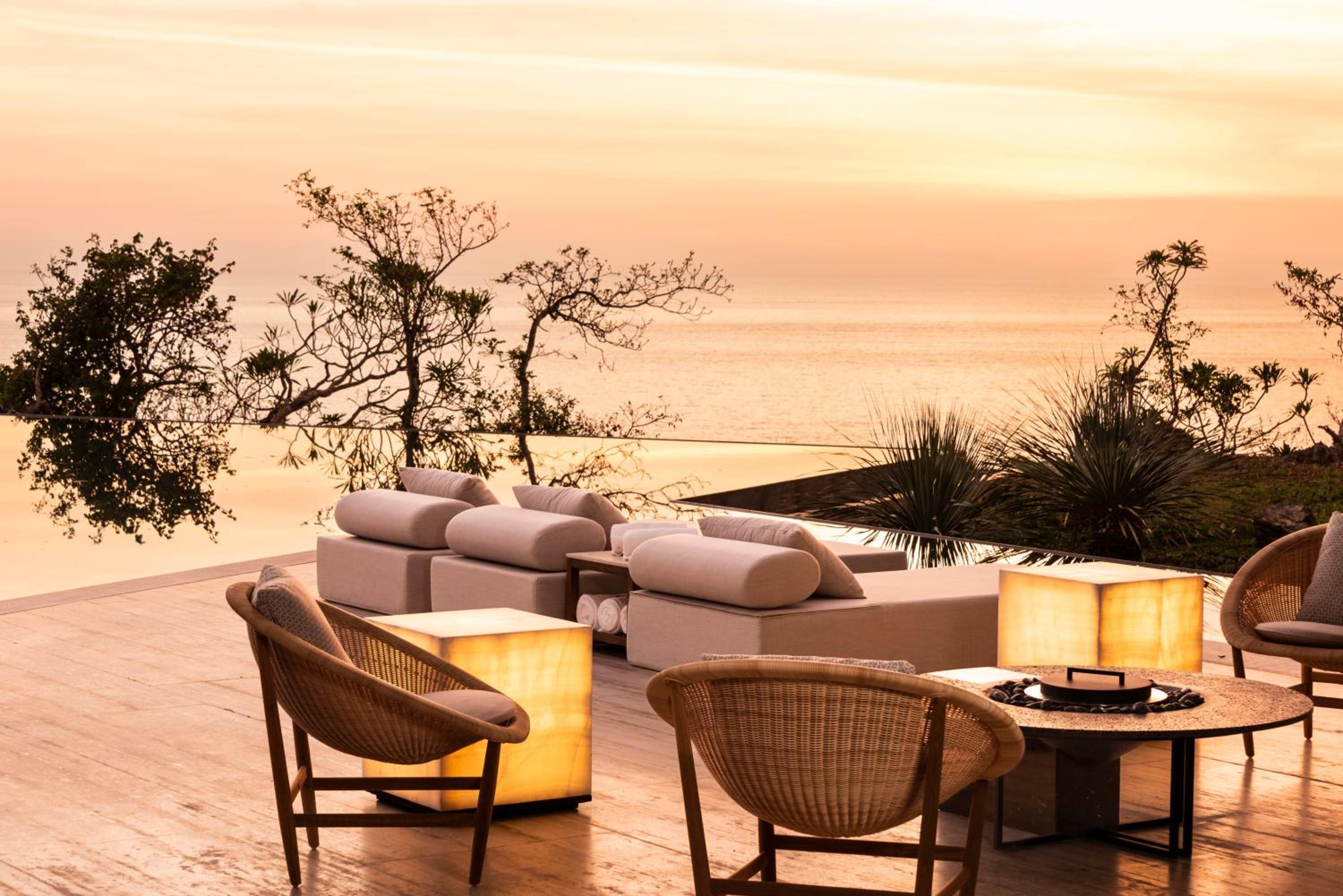 Tamarindo Panoramic Five-Bedroom Villa with Infinity Pool photo 2