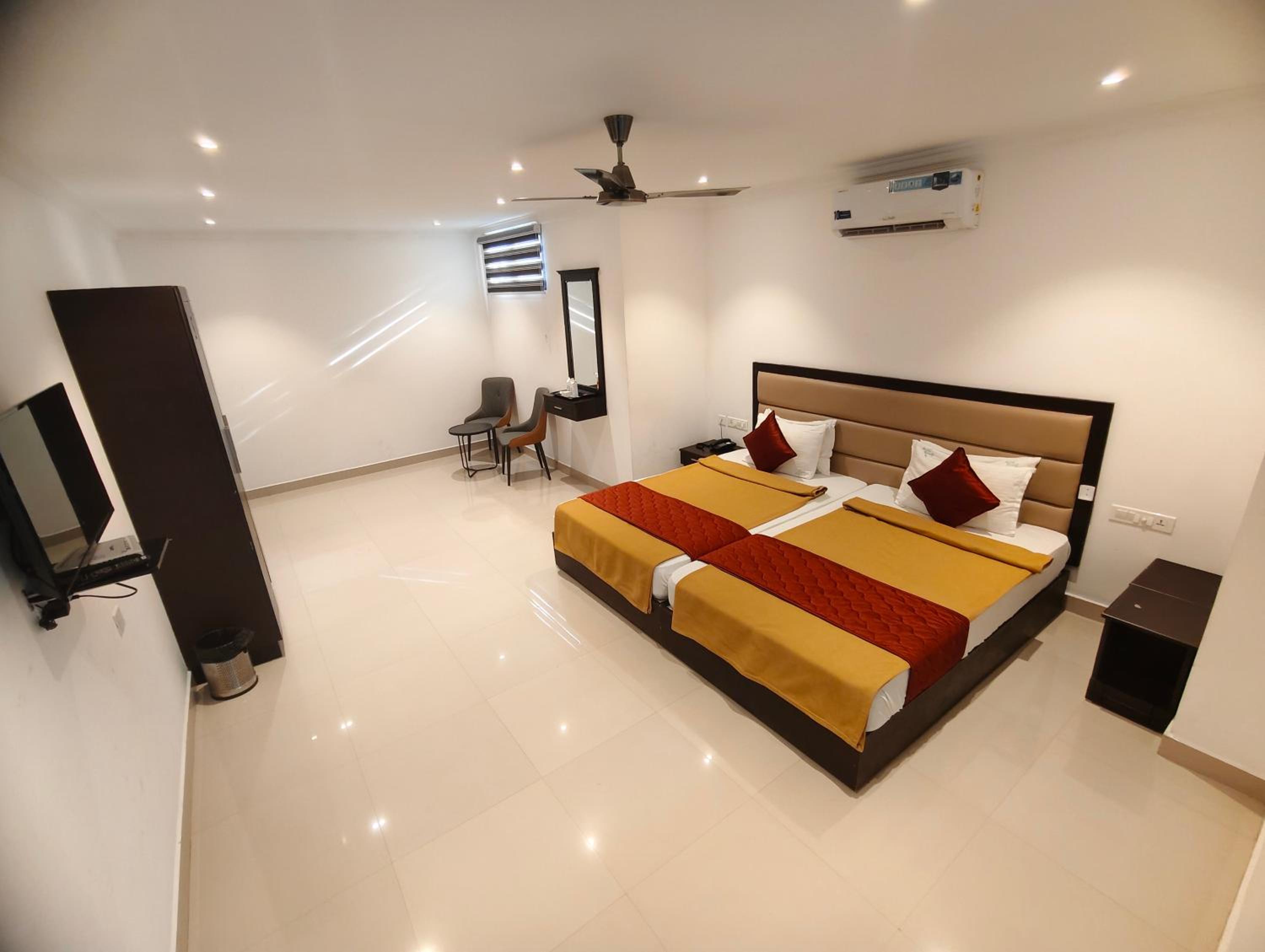 Deluxe Family Suite