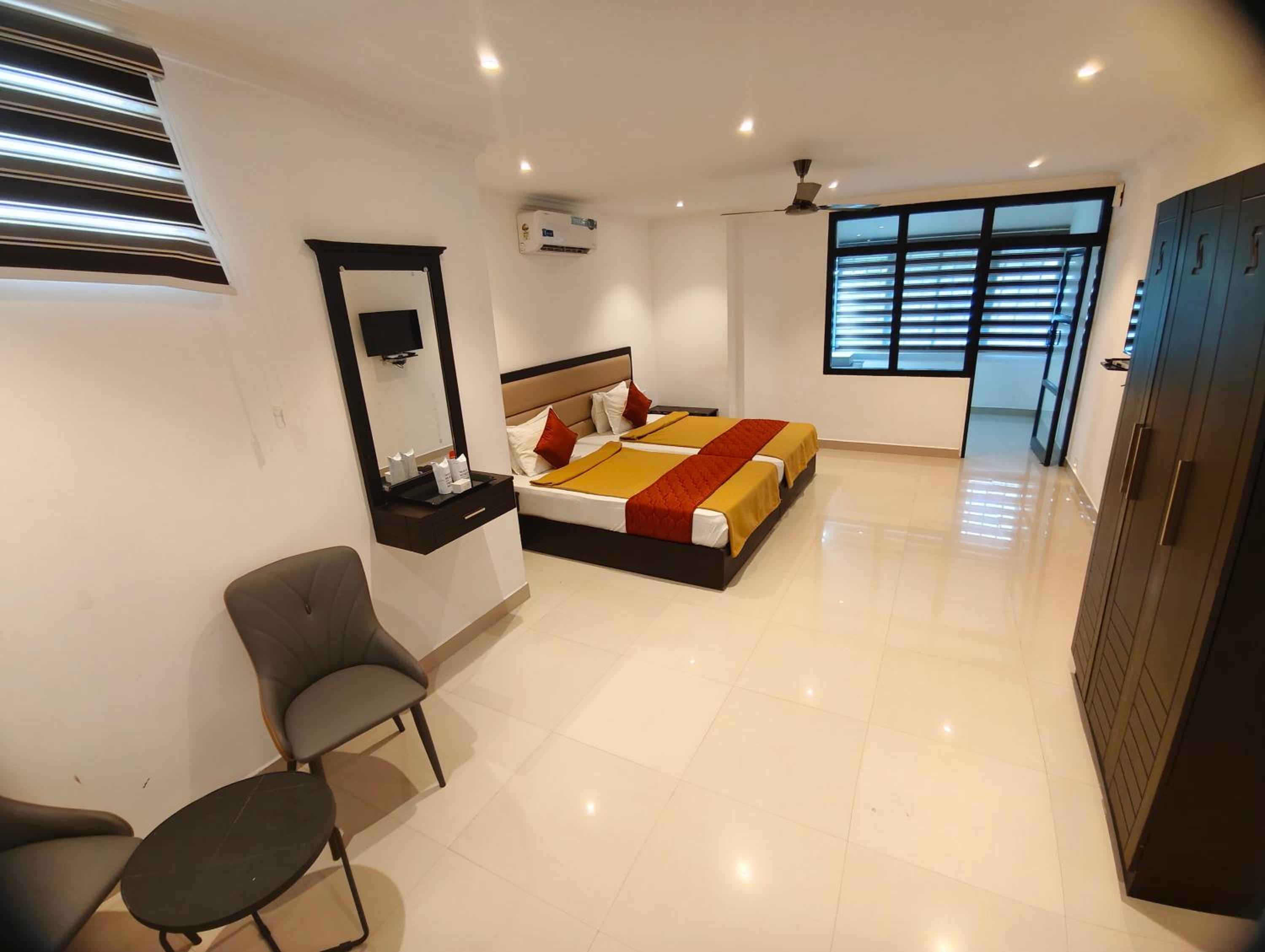Deluxe Family Suite photo 3