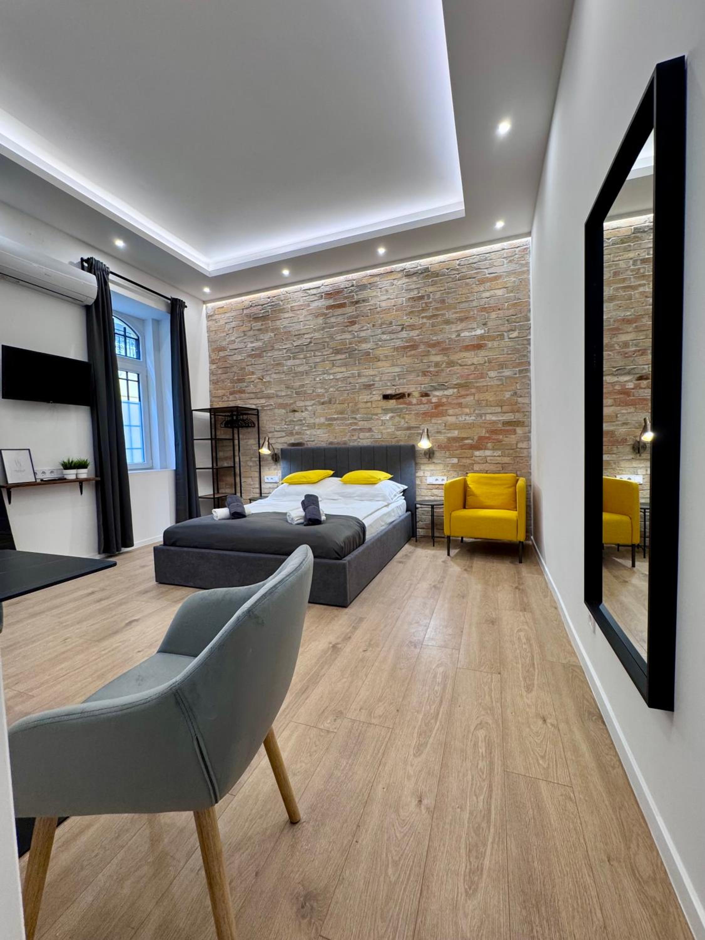 One-Bedroom Superior Apartment