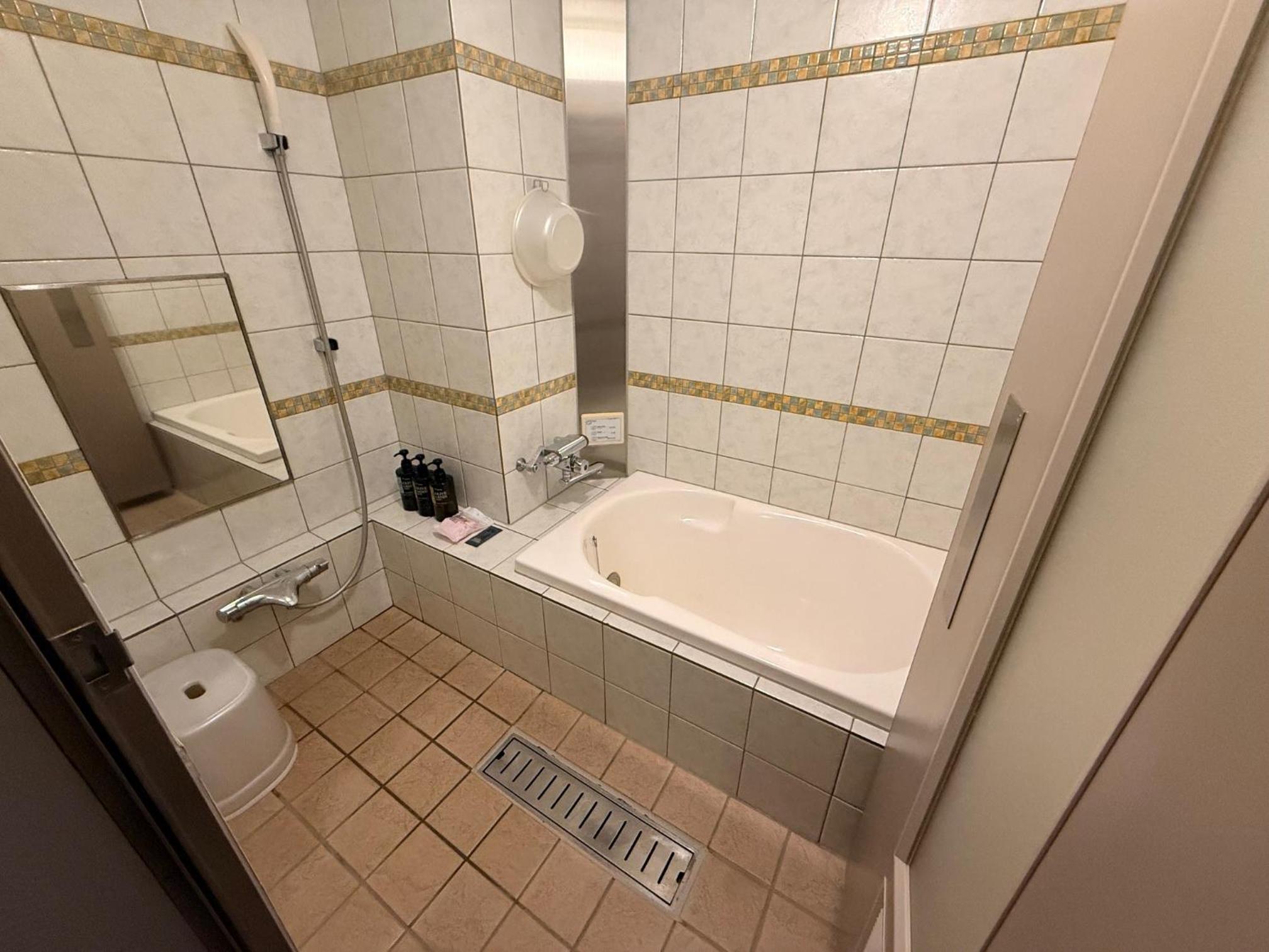 Small Double Room - Photo 3