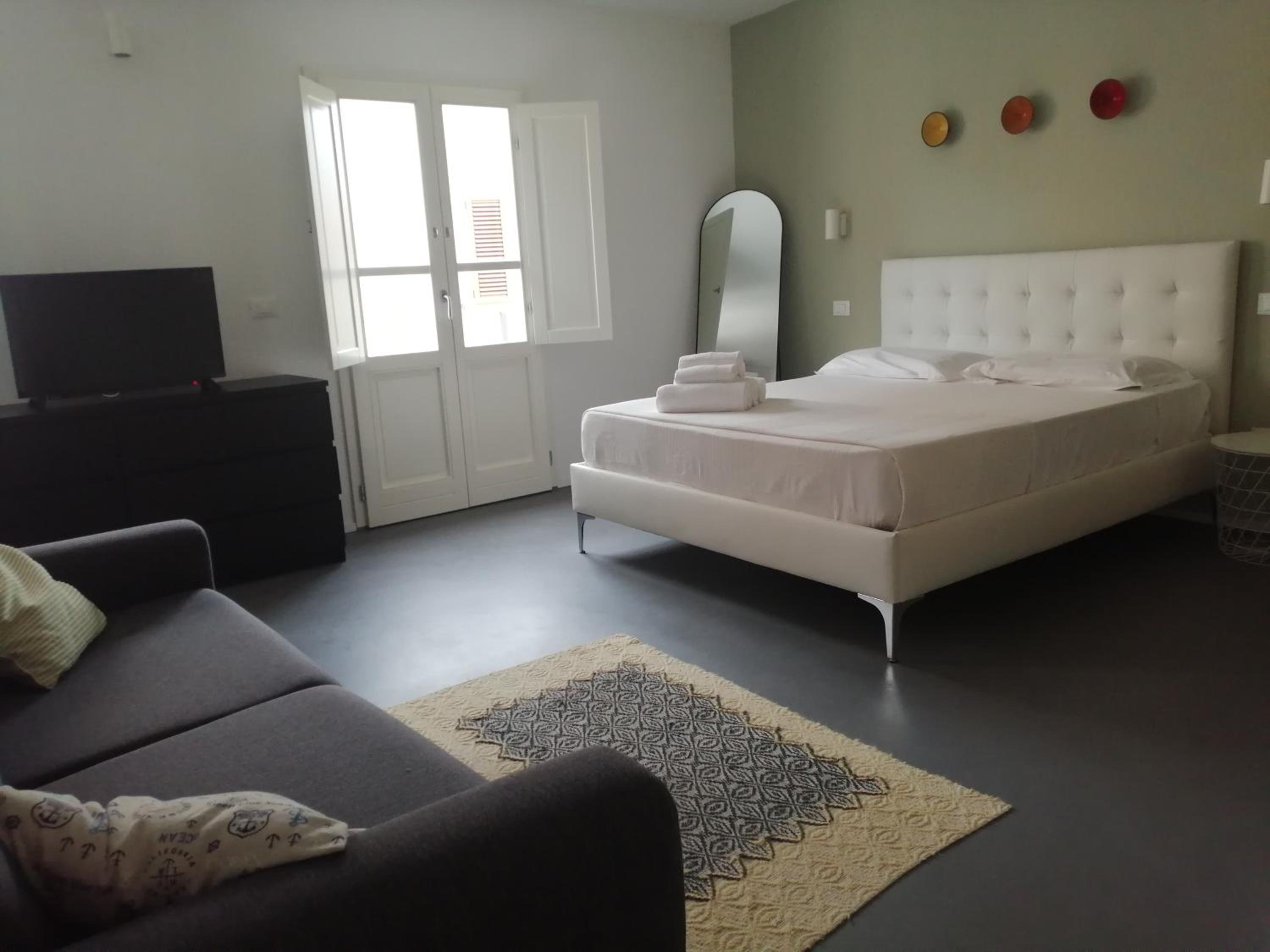 Triple Room with Terrace