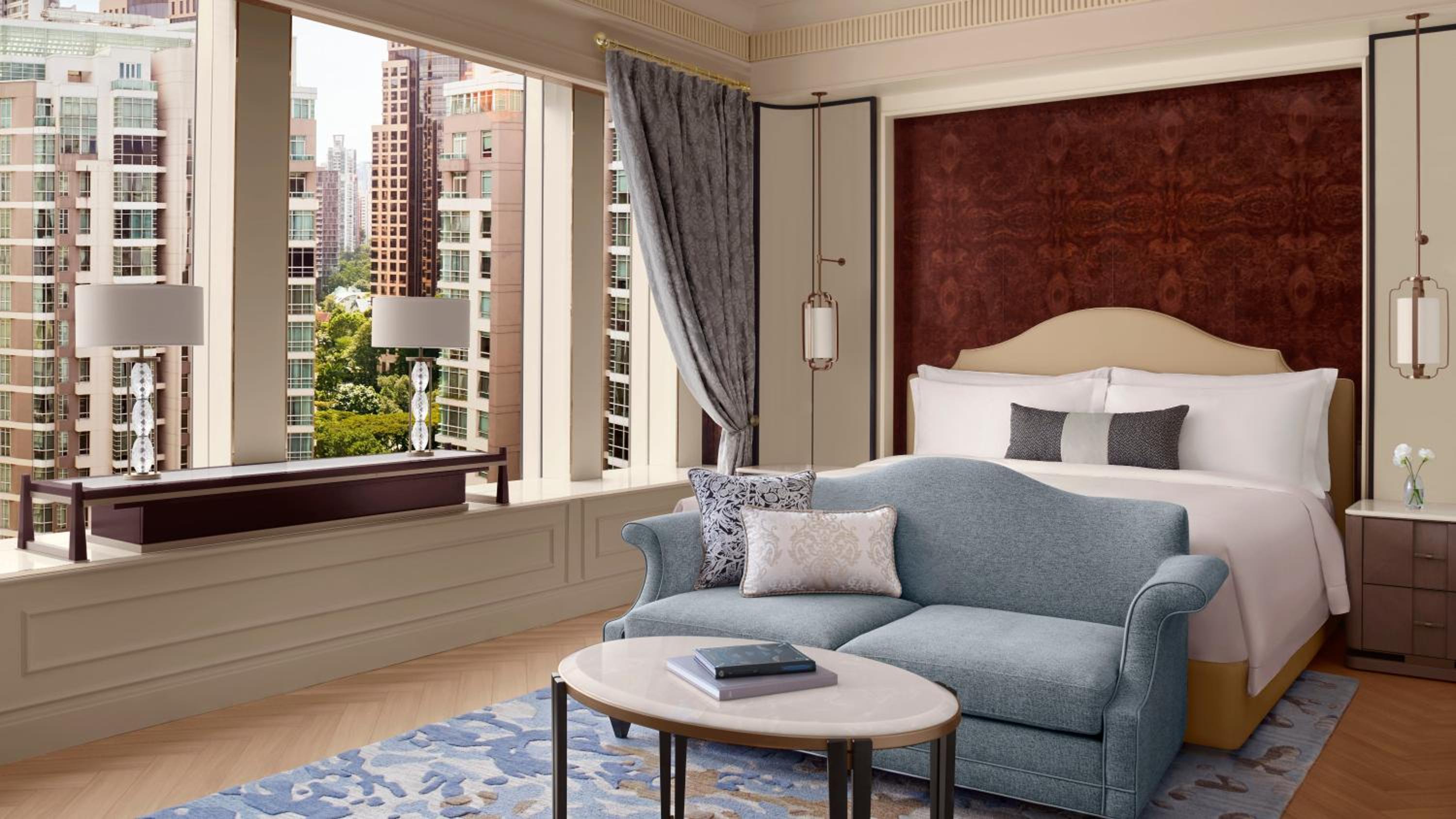 Astor Room, 1 King Bed photo 2