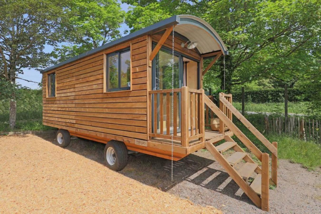One-Bedroom Bungalow