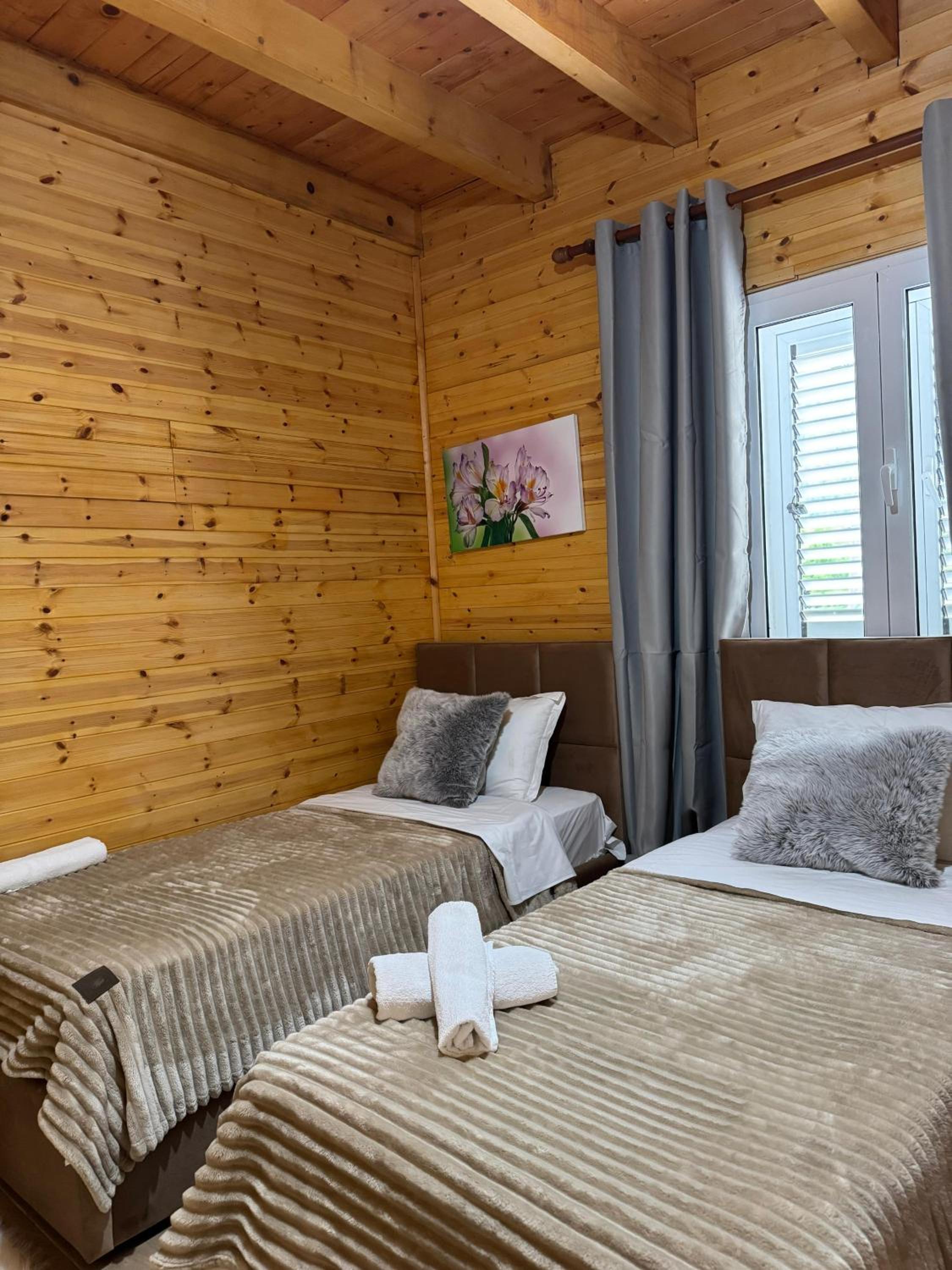 Triple Room with Private External Bathroom photo 3