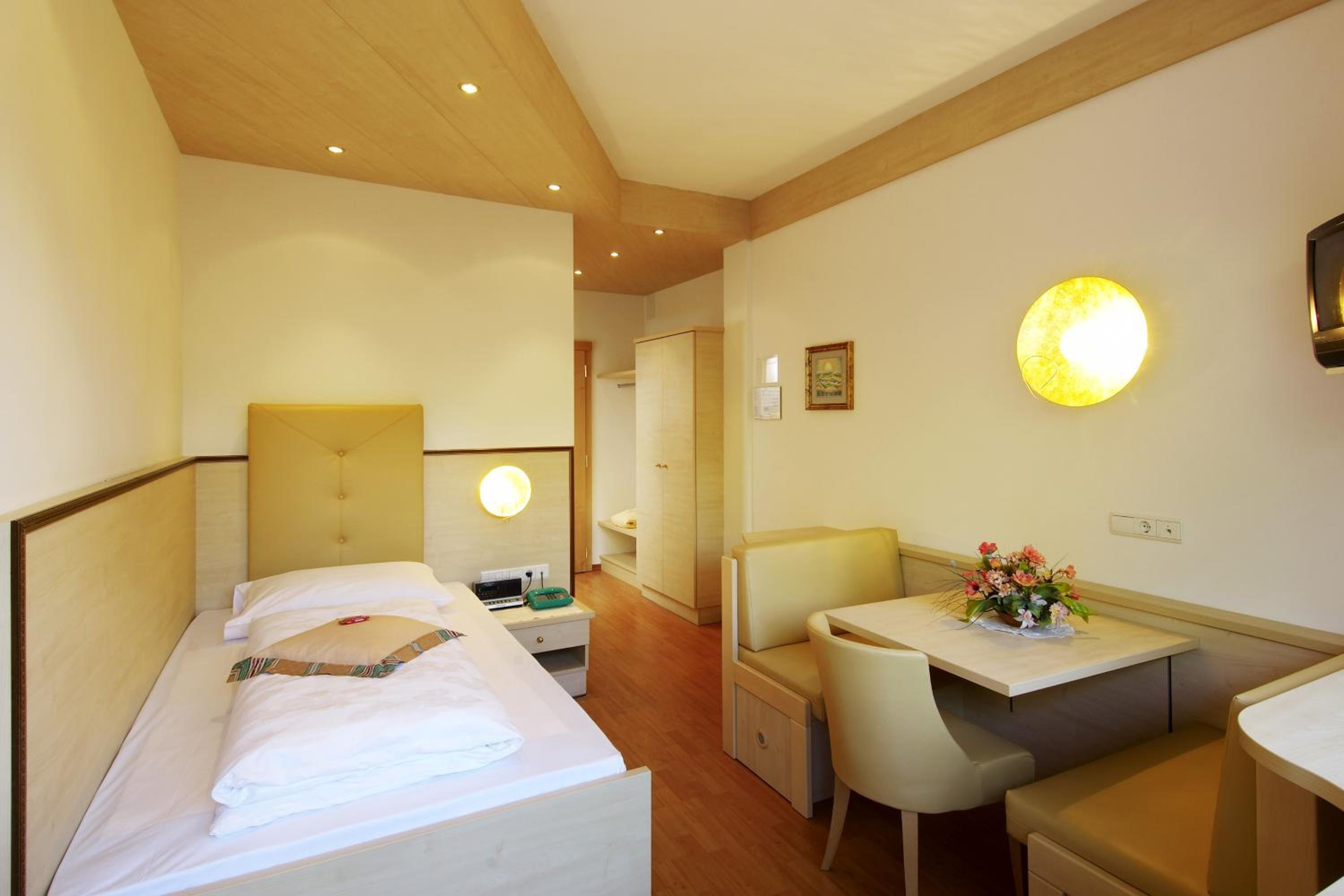 Single Room photo 1