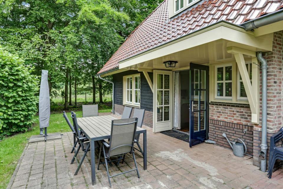 Three-Bedroom Vacation Home  photo 2