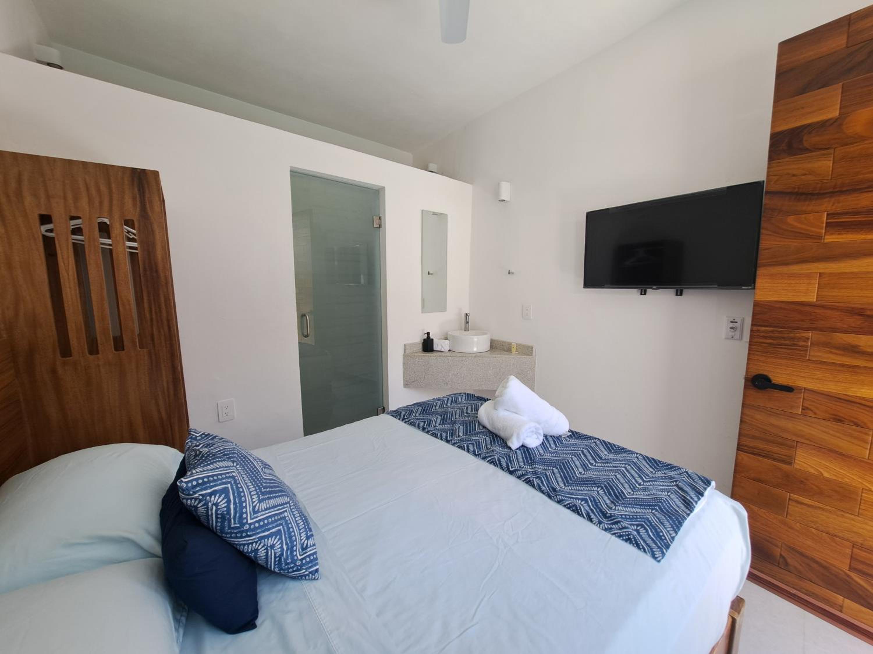 Deluxe Double Room photo 2