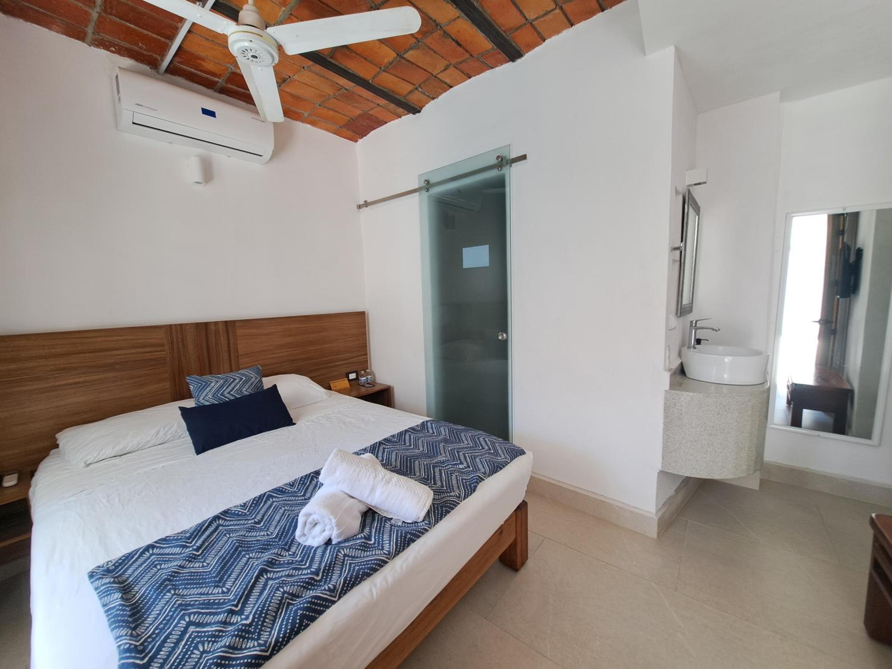 Deluxe Double Room photo 3