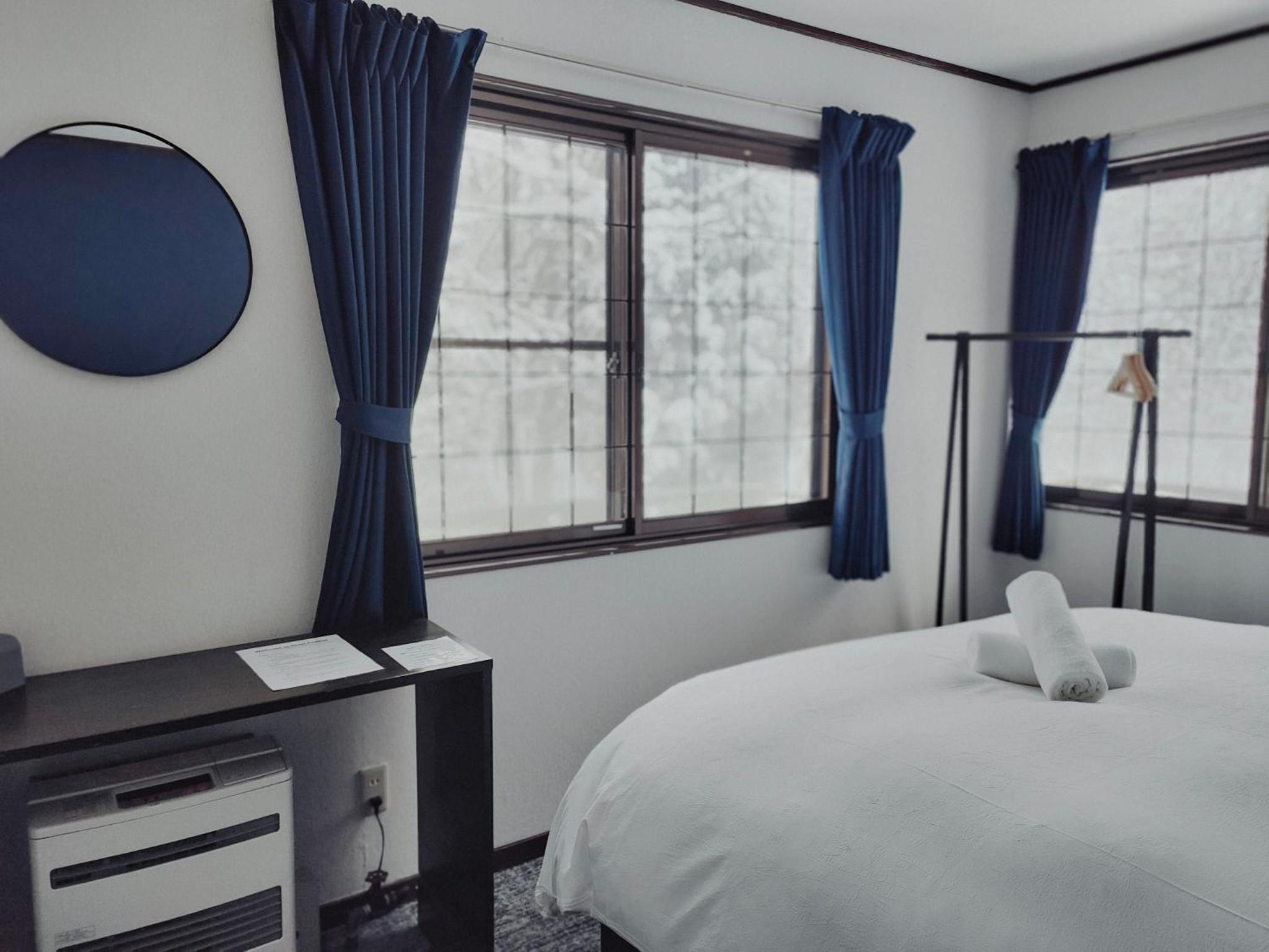 Double or Twin Room with Shared Bathroom