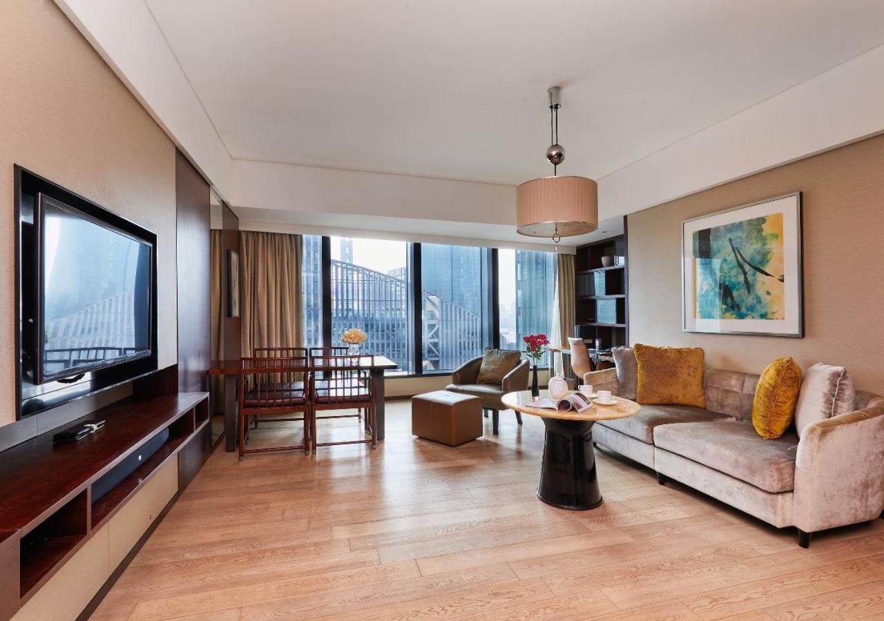 Two-Bedroom Apartment with View photo 3