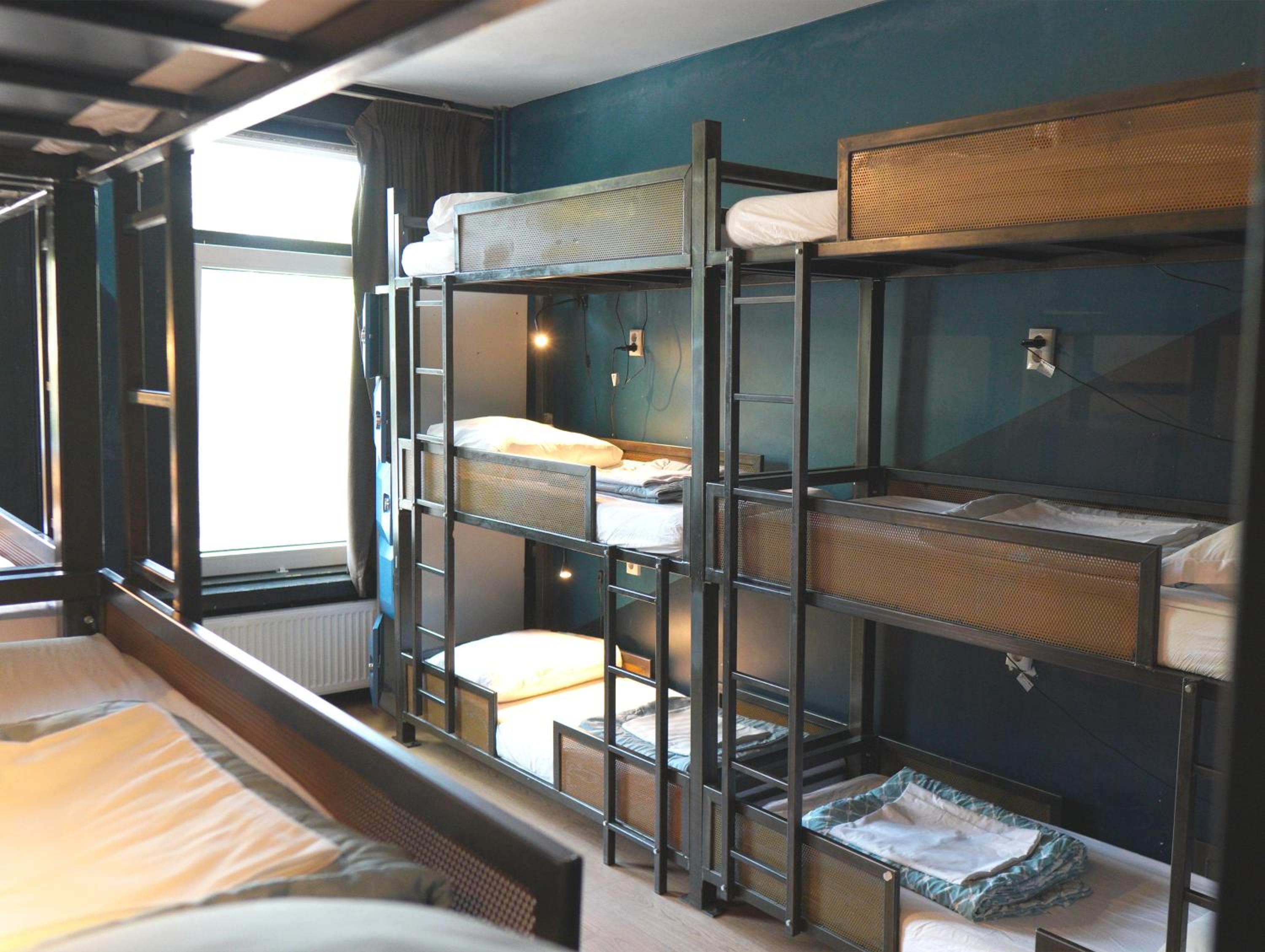 Bed in 12-Bed Mixed Dormitory Room
