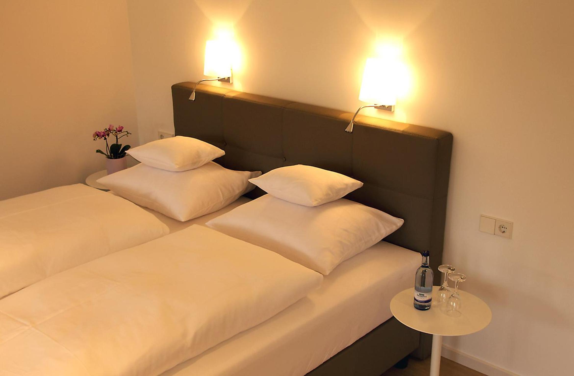 Standard Double Room - Photo 1