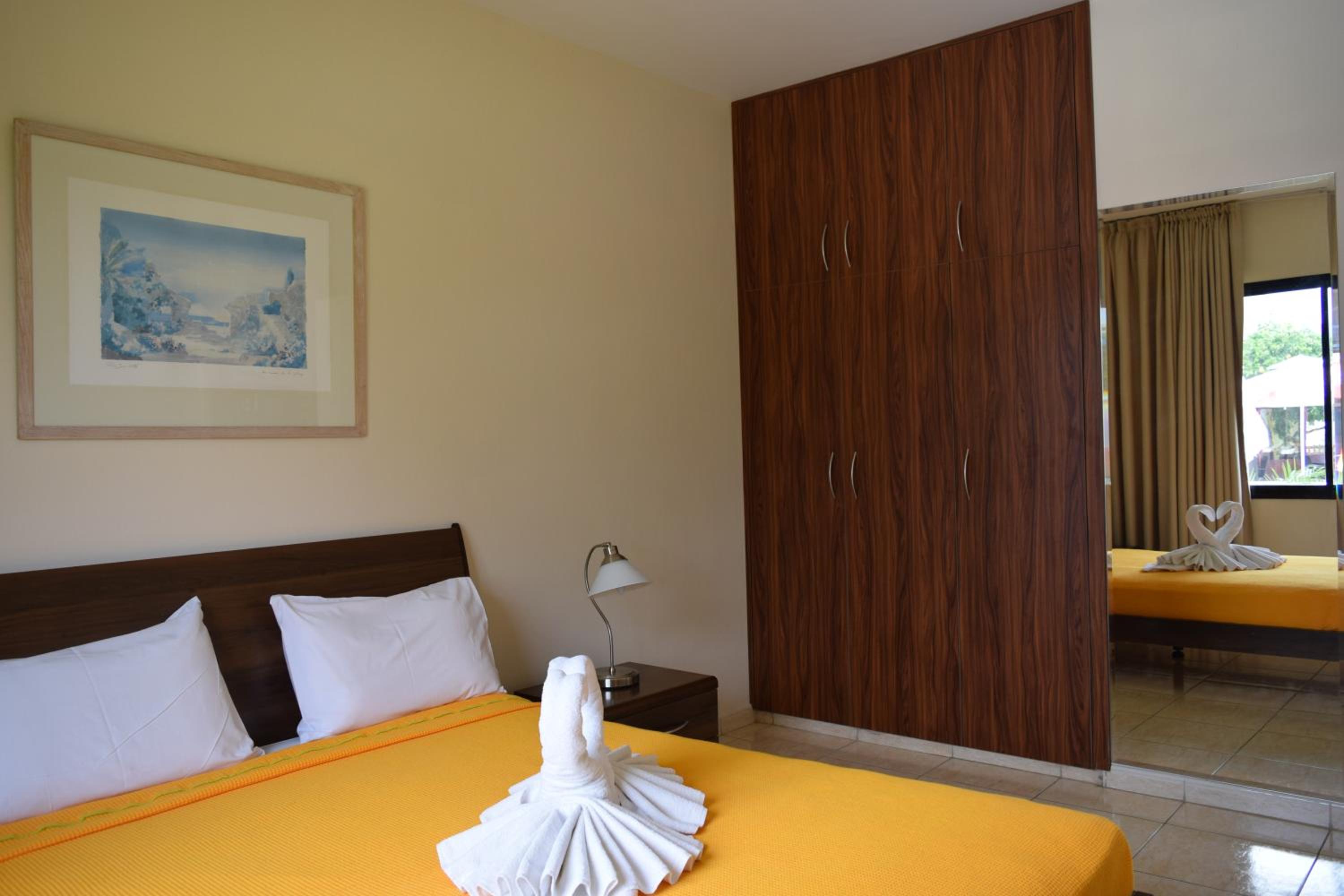One-Bedroom Apartment (2 Adults + 1 Child) - Photo 20