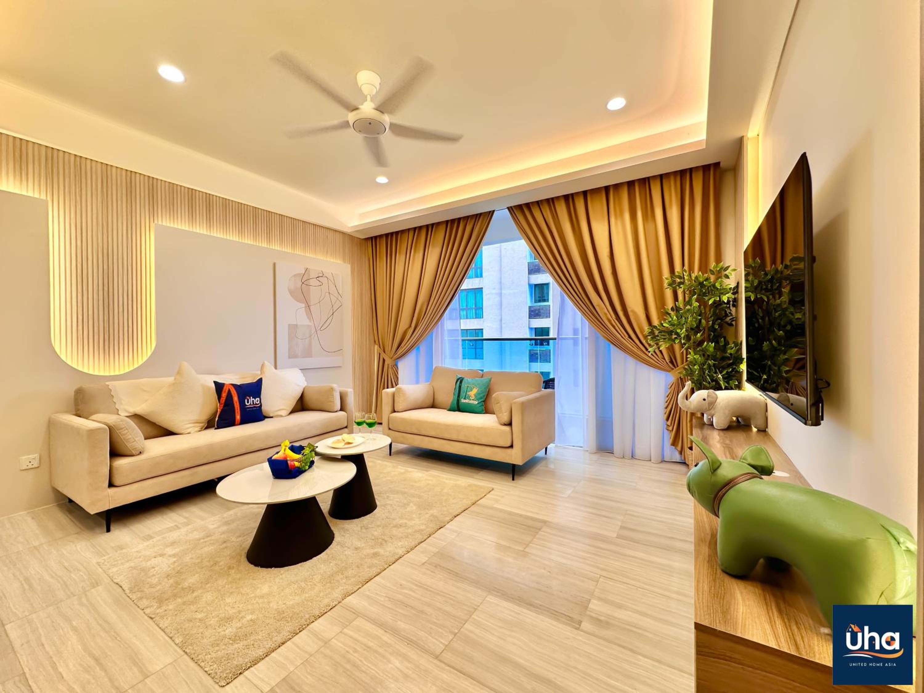 Three-Bedroom Apartment with Sea View