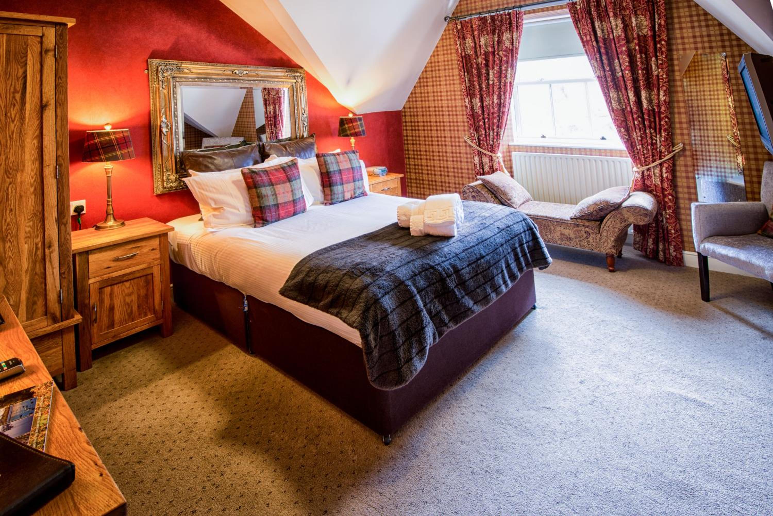 Double Room - Photo 17