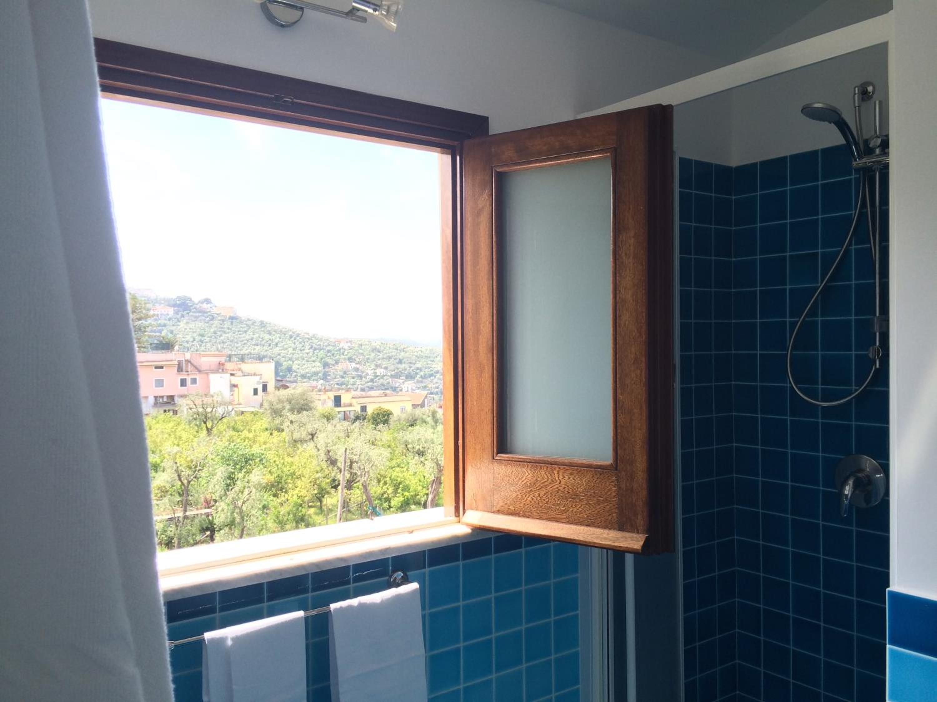 Junior Suite with Terrace and Sea View - Photo 9