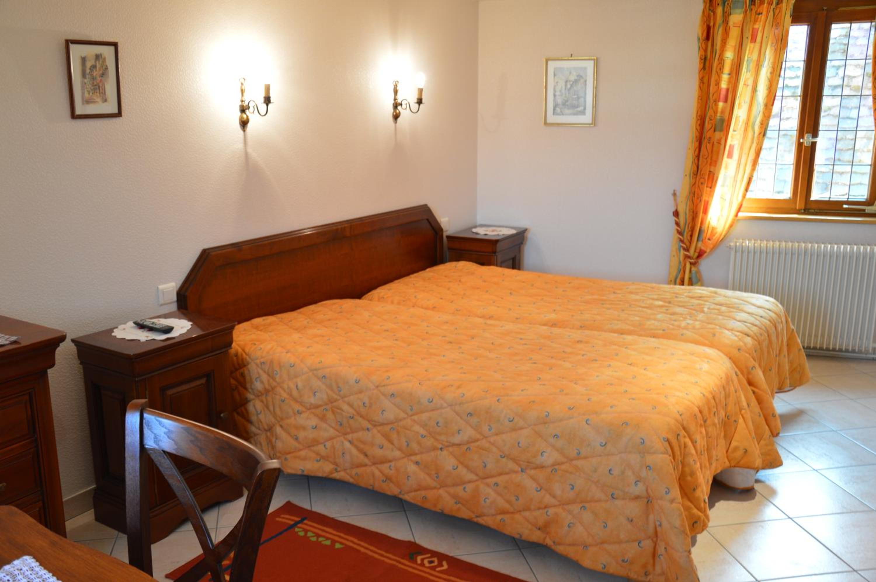Twin Room - Photo 5