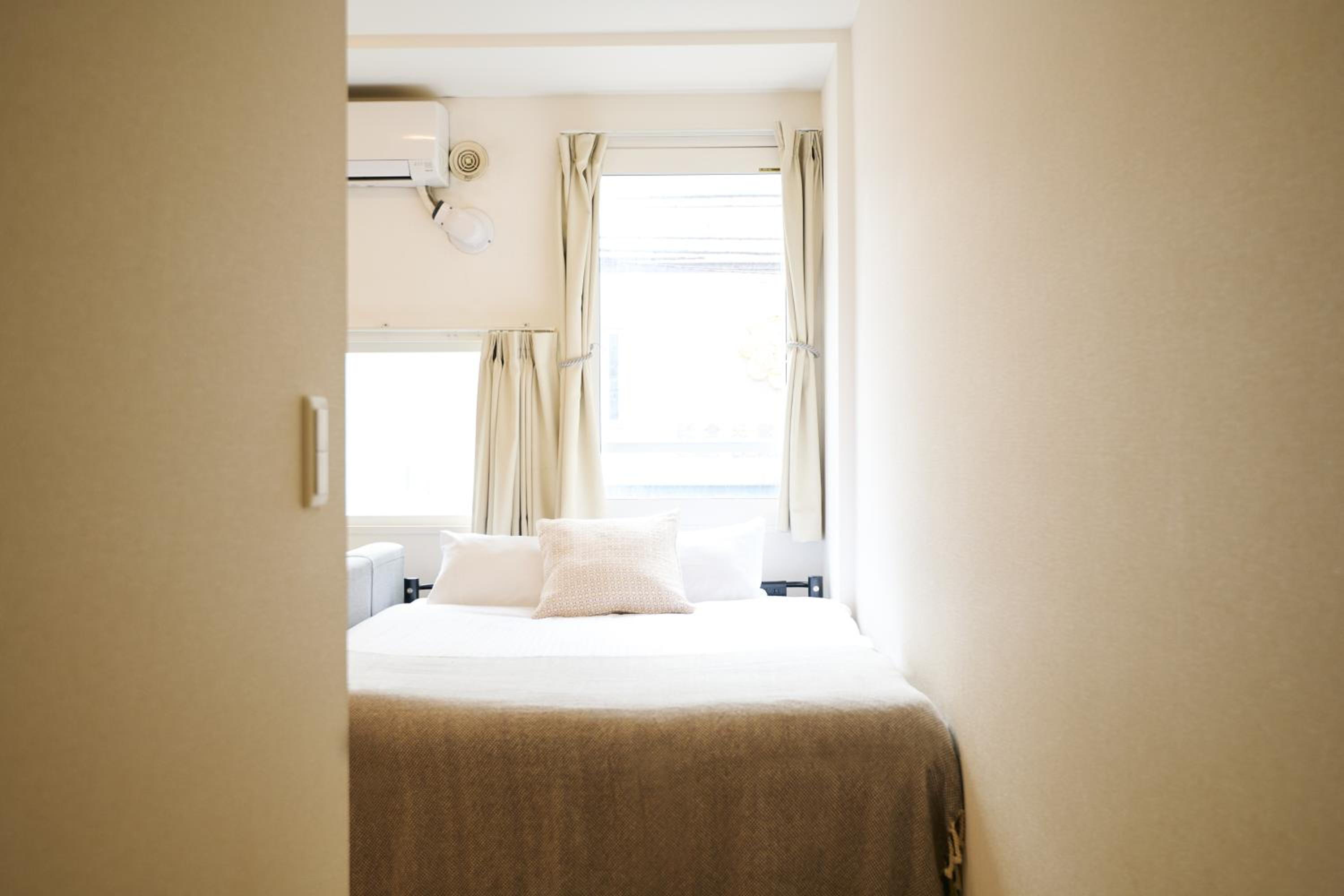 Economy Twin Room