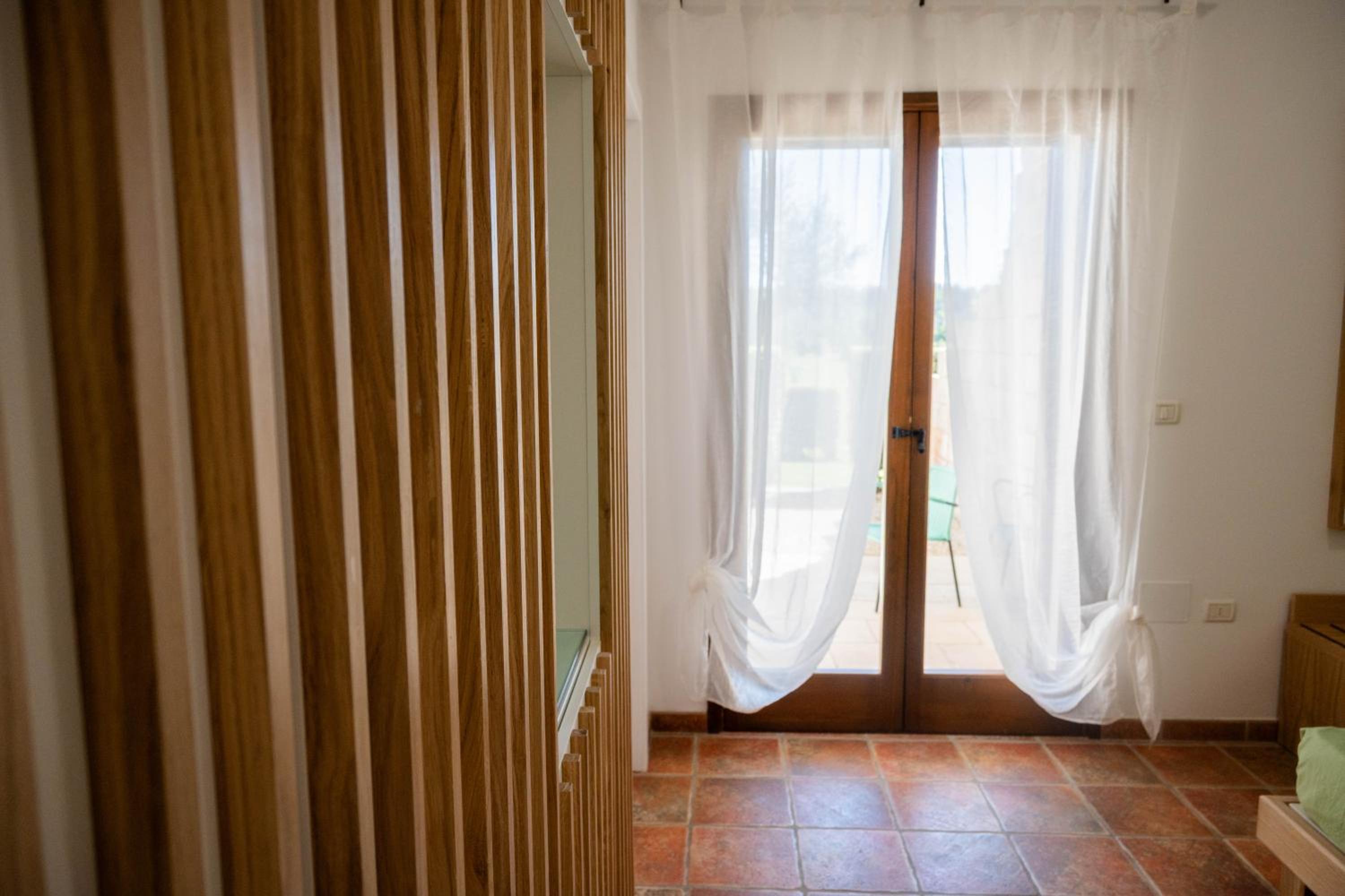 Double Room with Patio photo 2