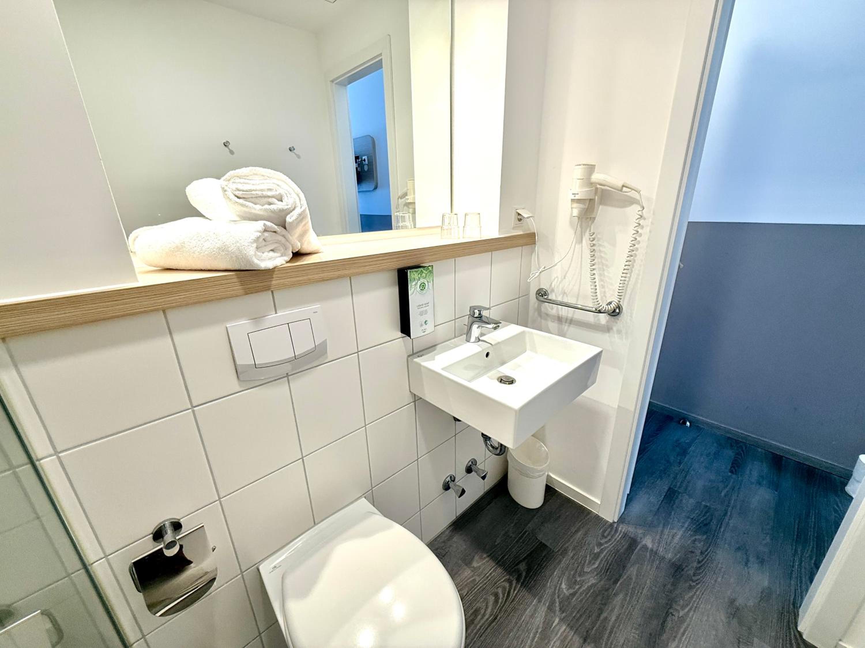 Standard Room - 2 Single Beds