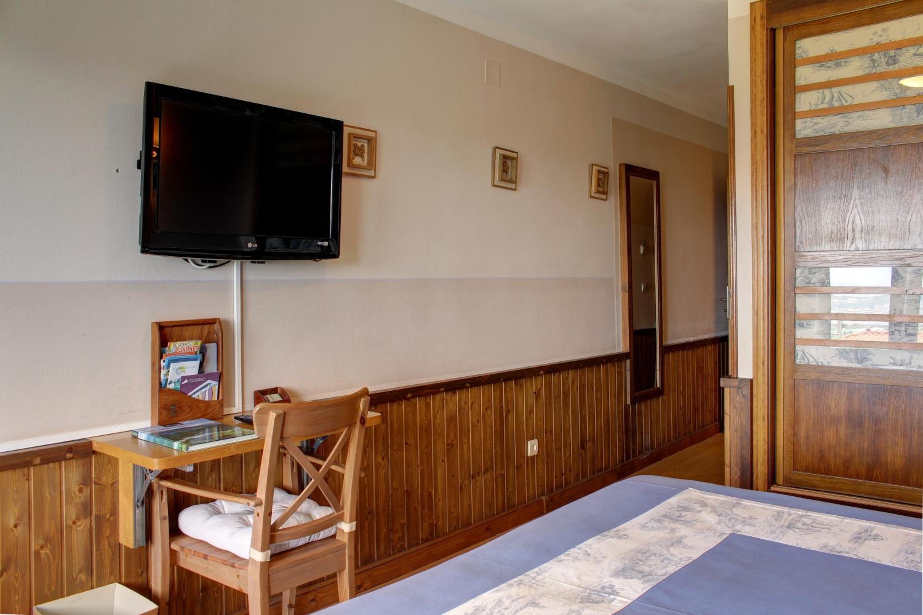 Standard Double Room photo 3