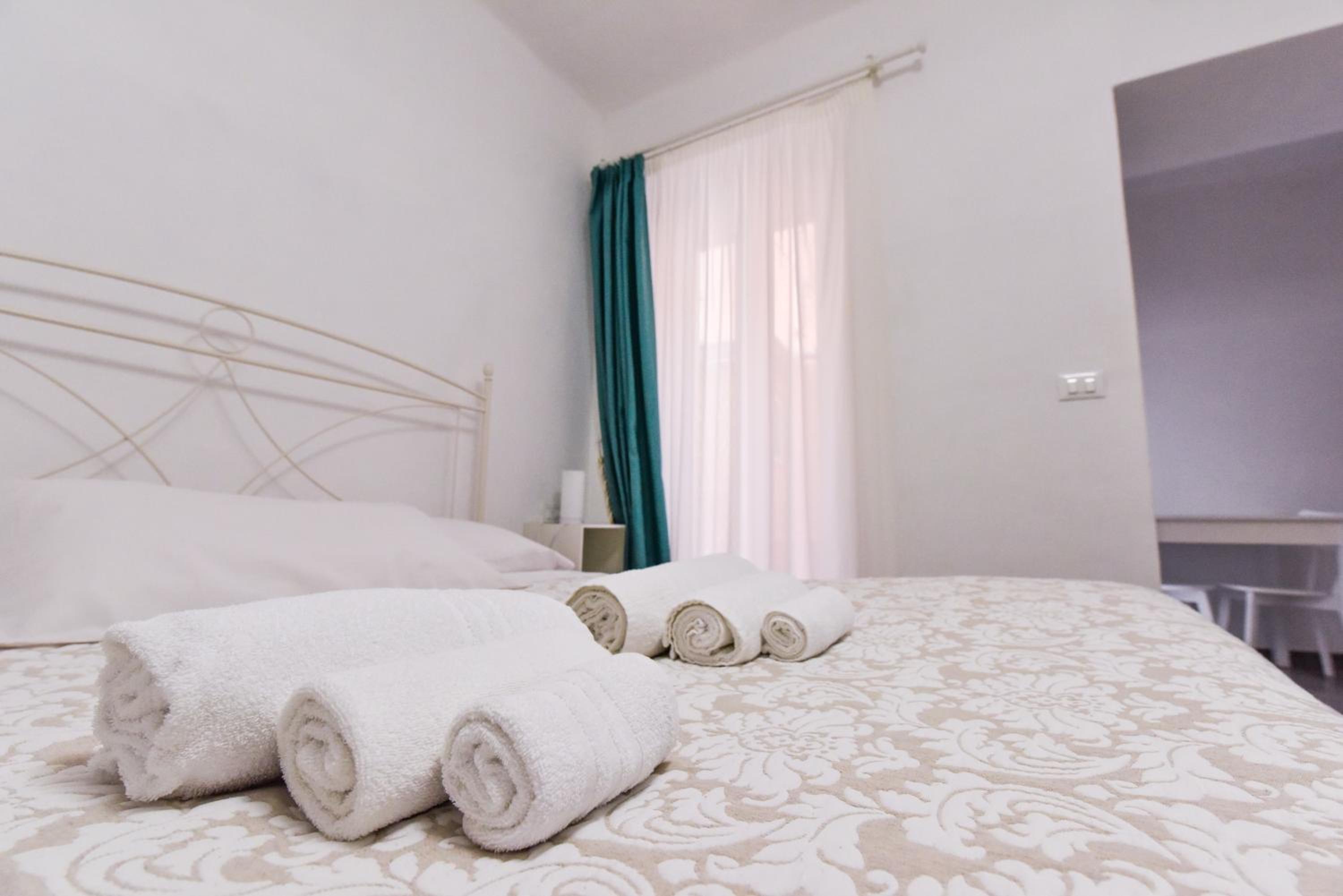King Room with Mountain View