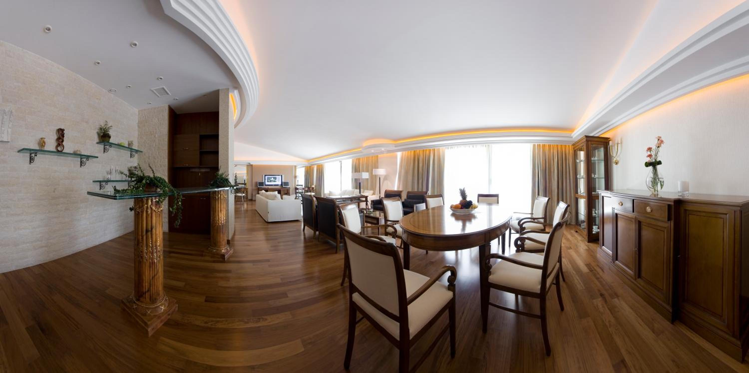 Presidential Suite