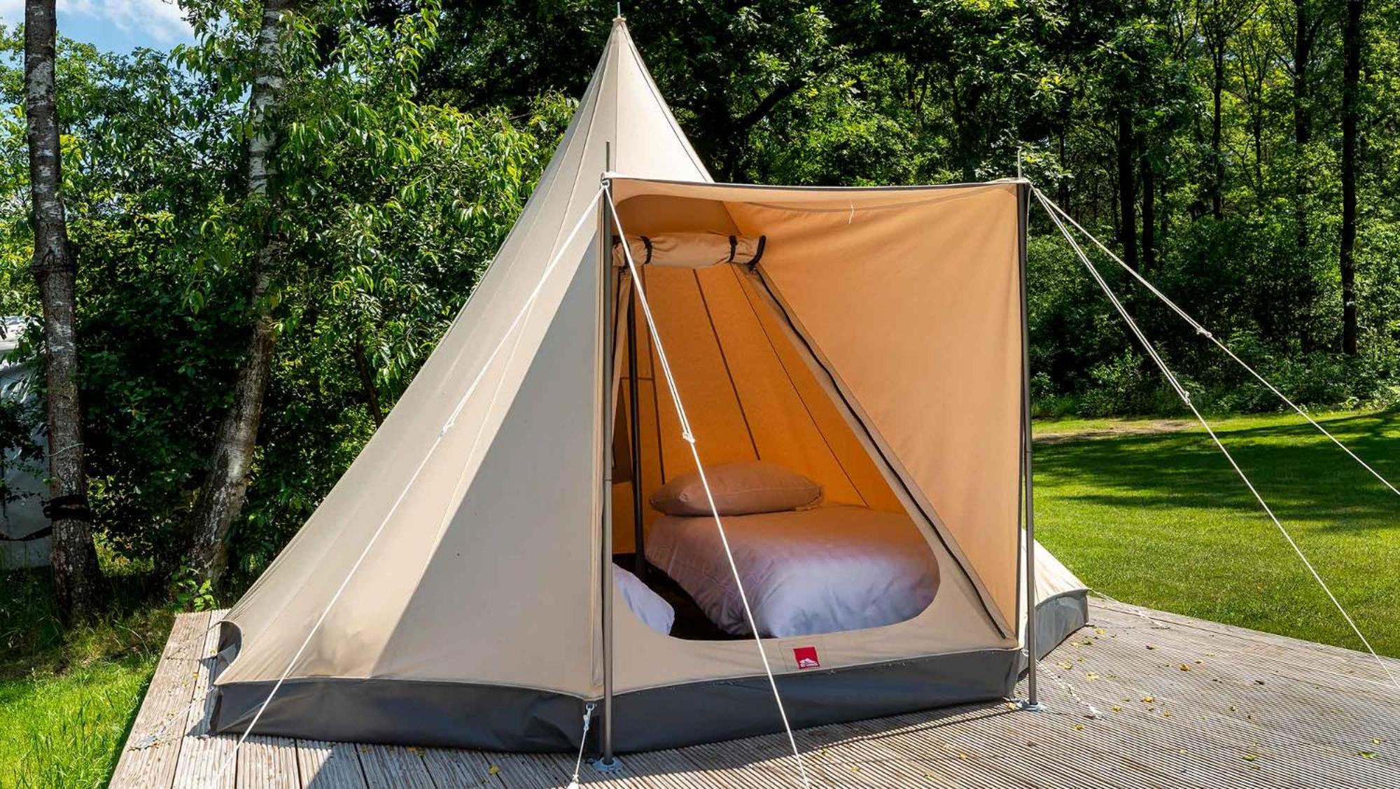 Glamping tent voor 6 personen met separate slaaptent (huisdieren niet toegestaan) photo 1
