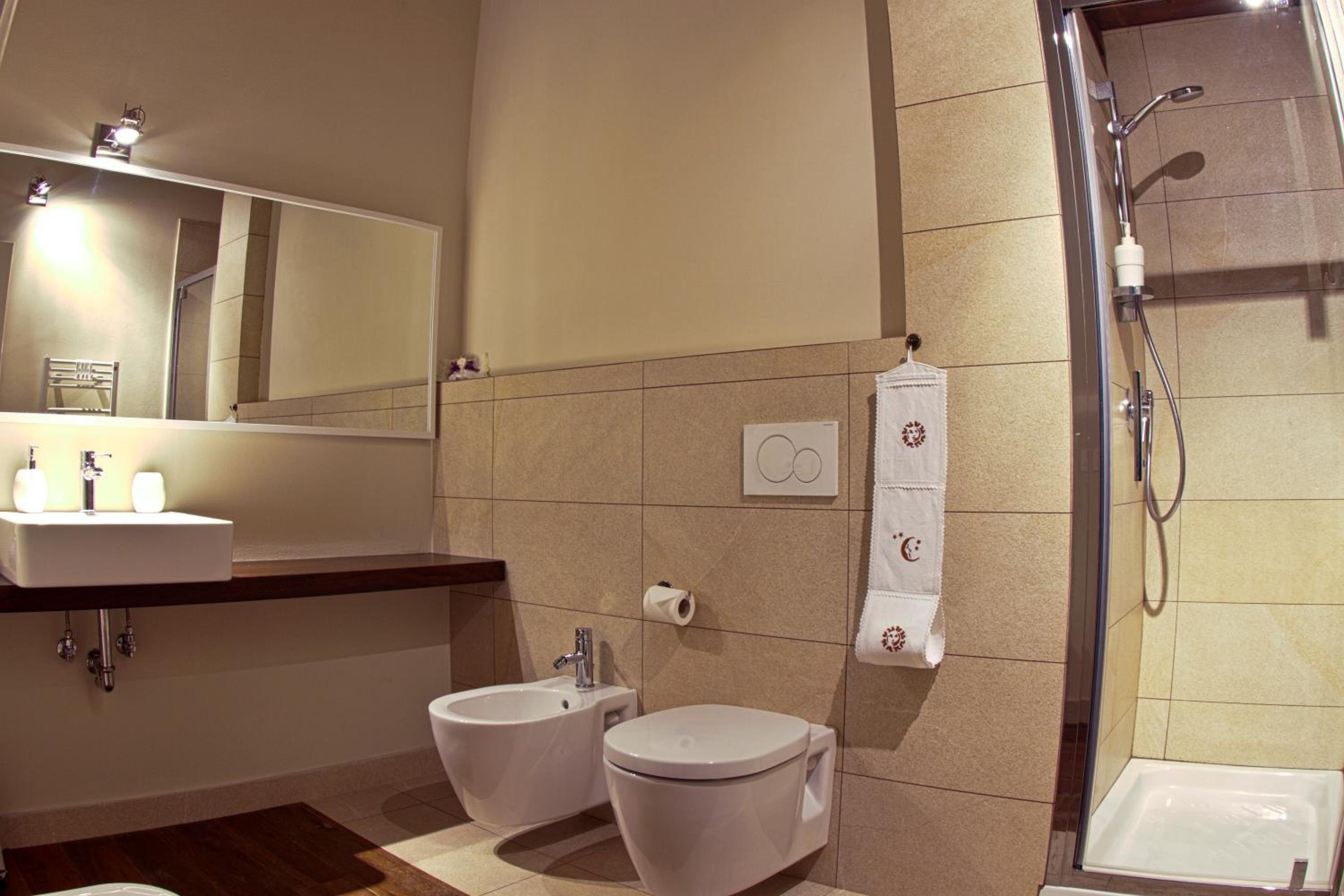 Deluxe Twin Room photo 3