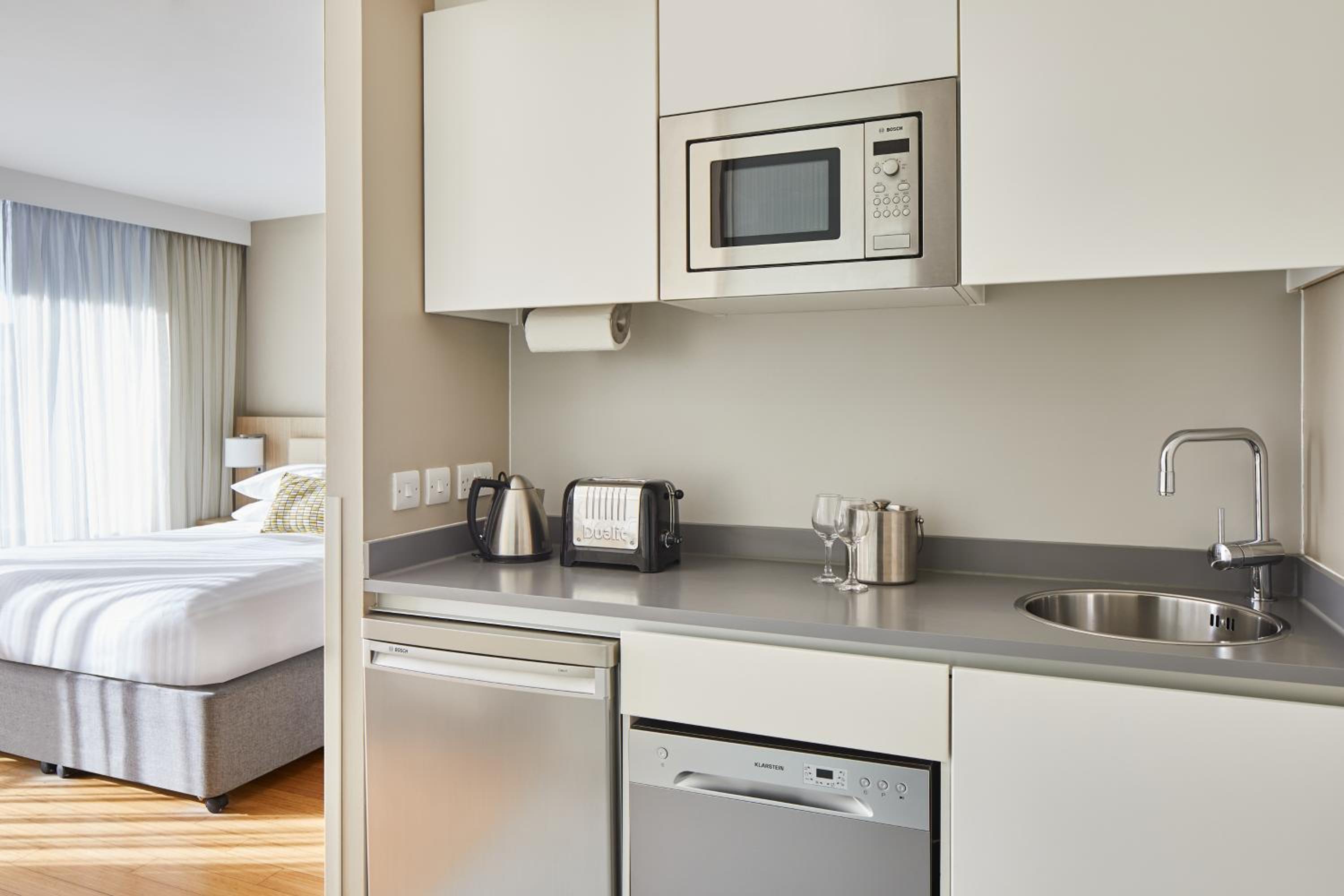 Large Studio with Two Double Beds
