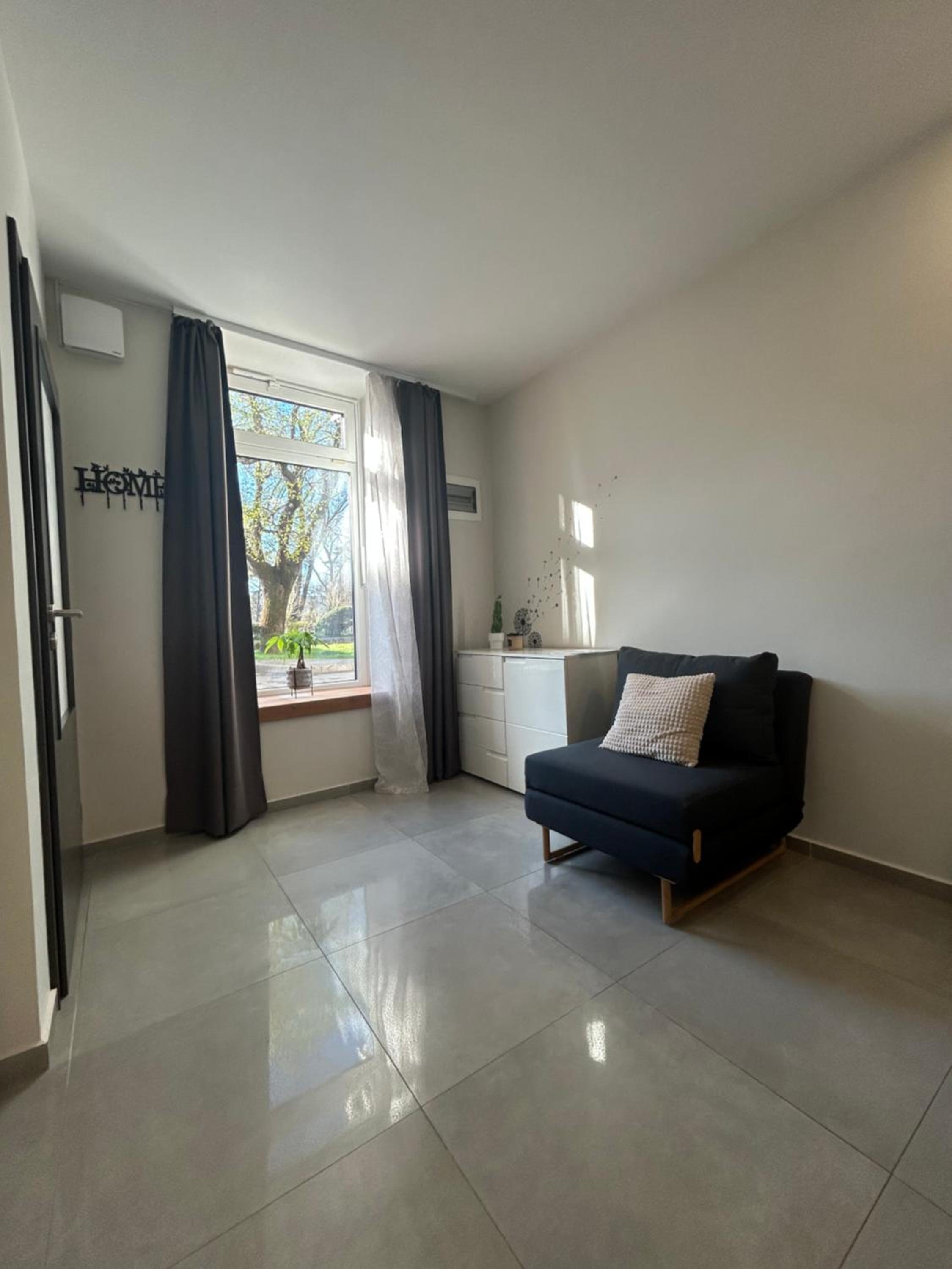 Apartment - Photo 13