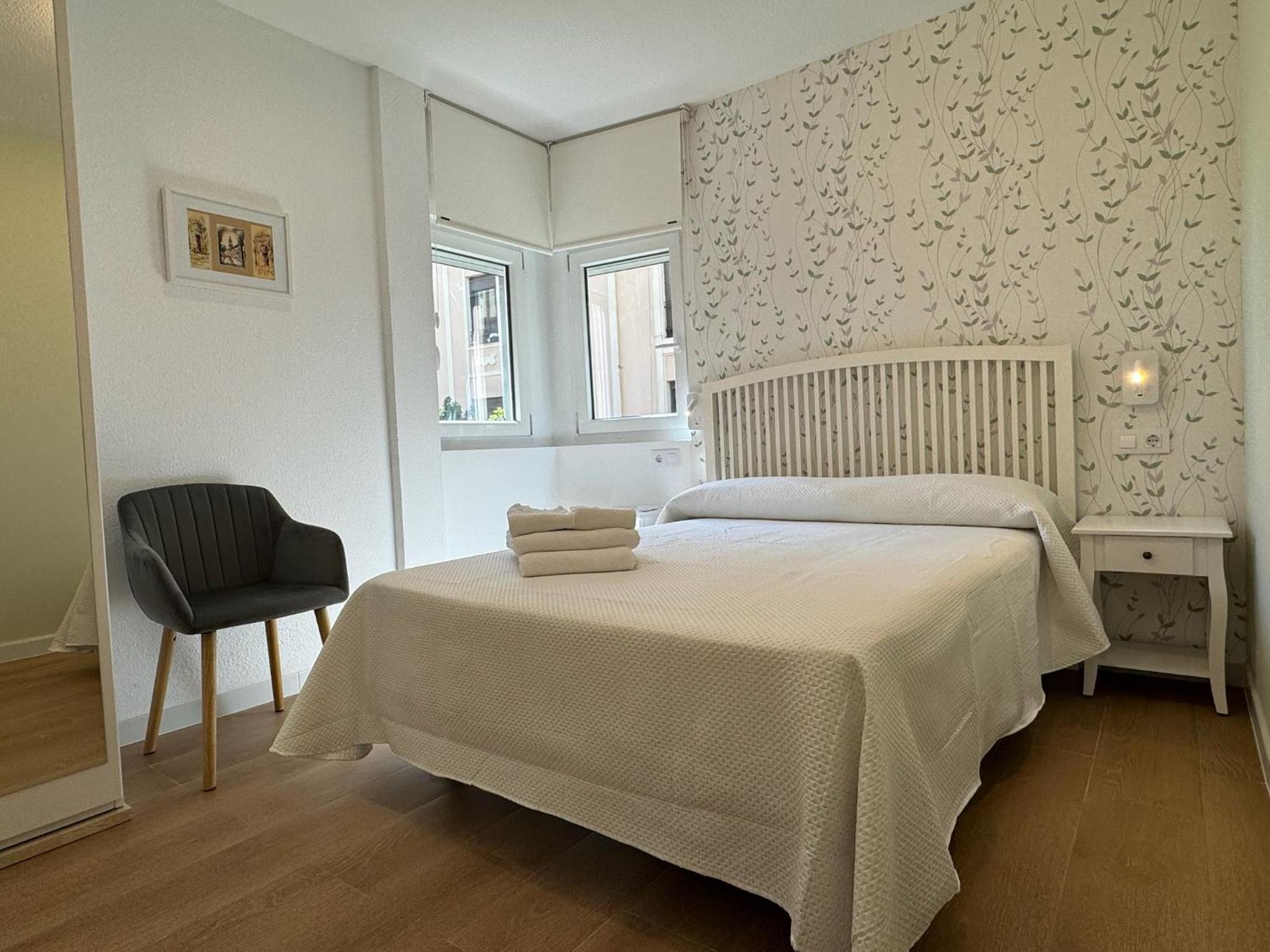 One-Bedroom Apartment with City View
