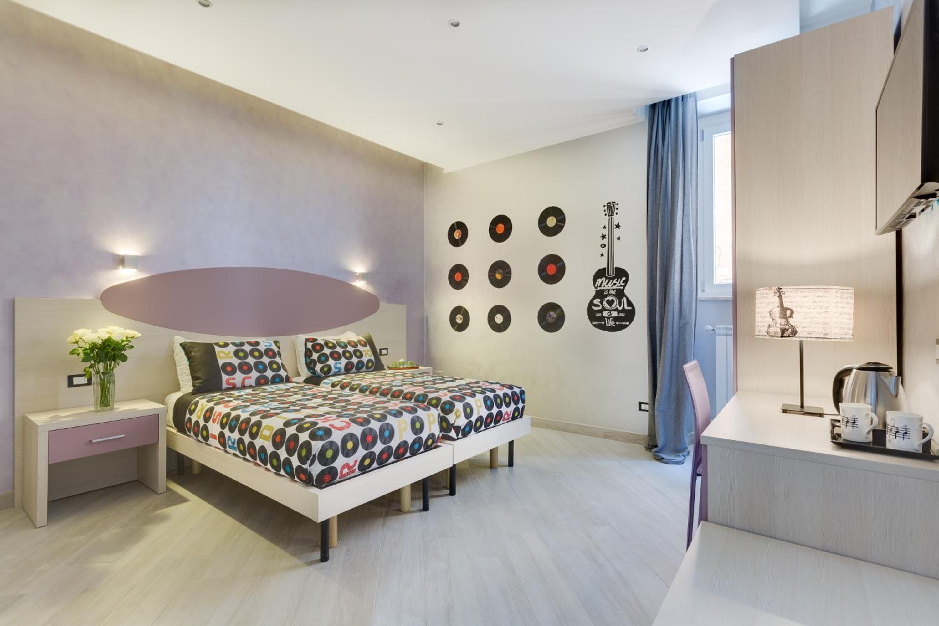 Deluxe Double or Twin Room photo 1