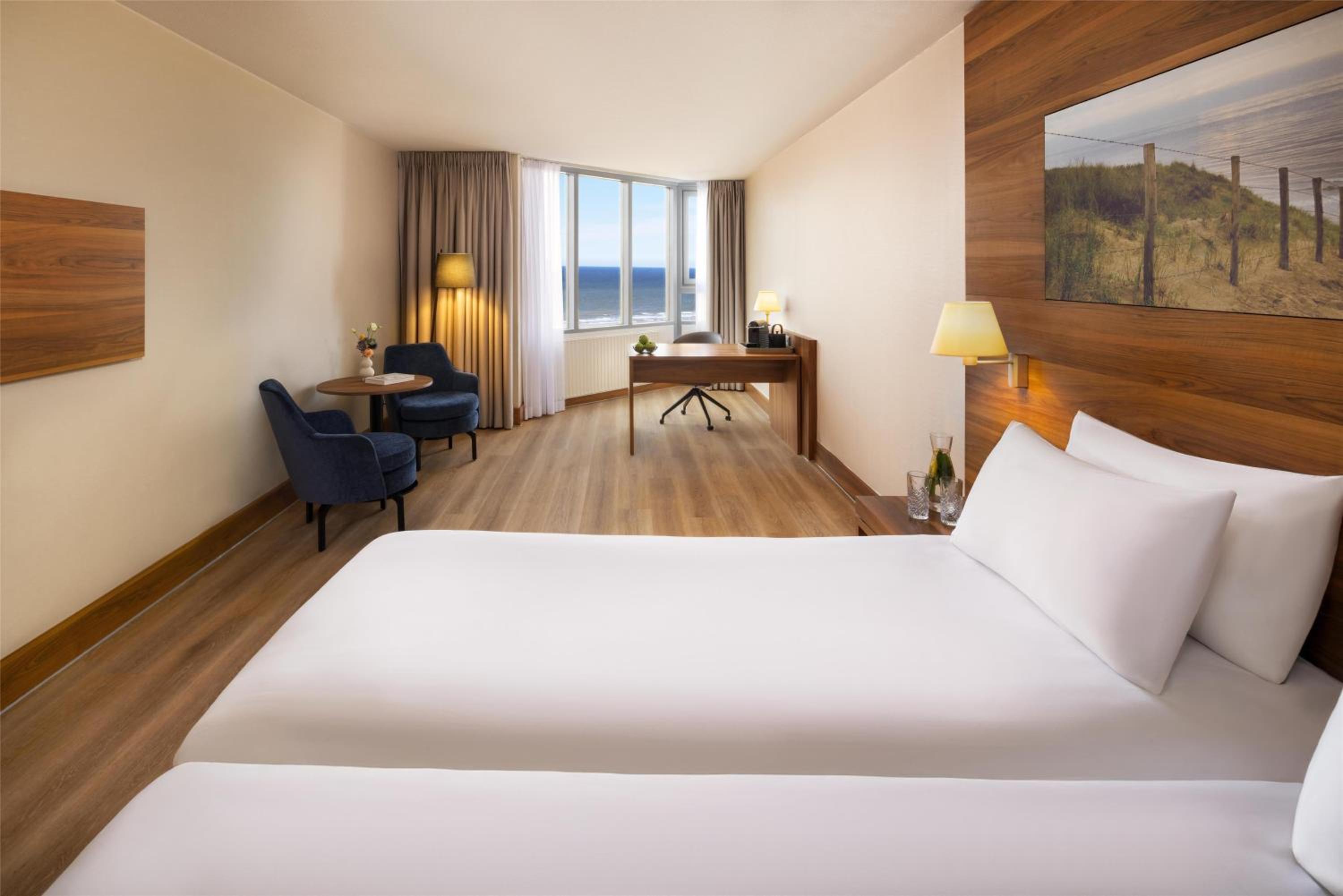 Superior Triple Room with Sea View - Photo 6