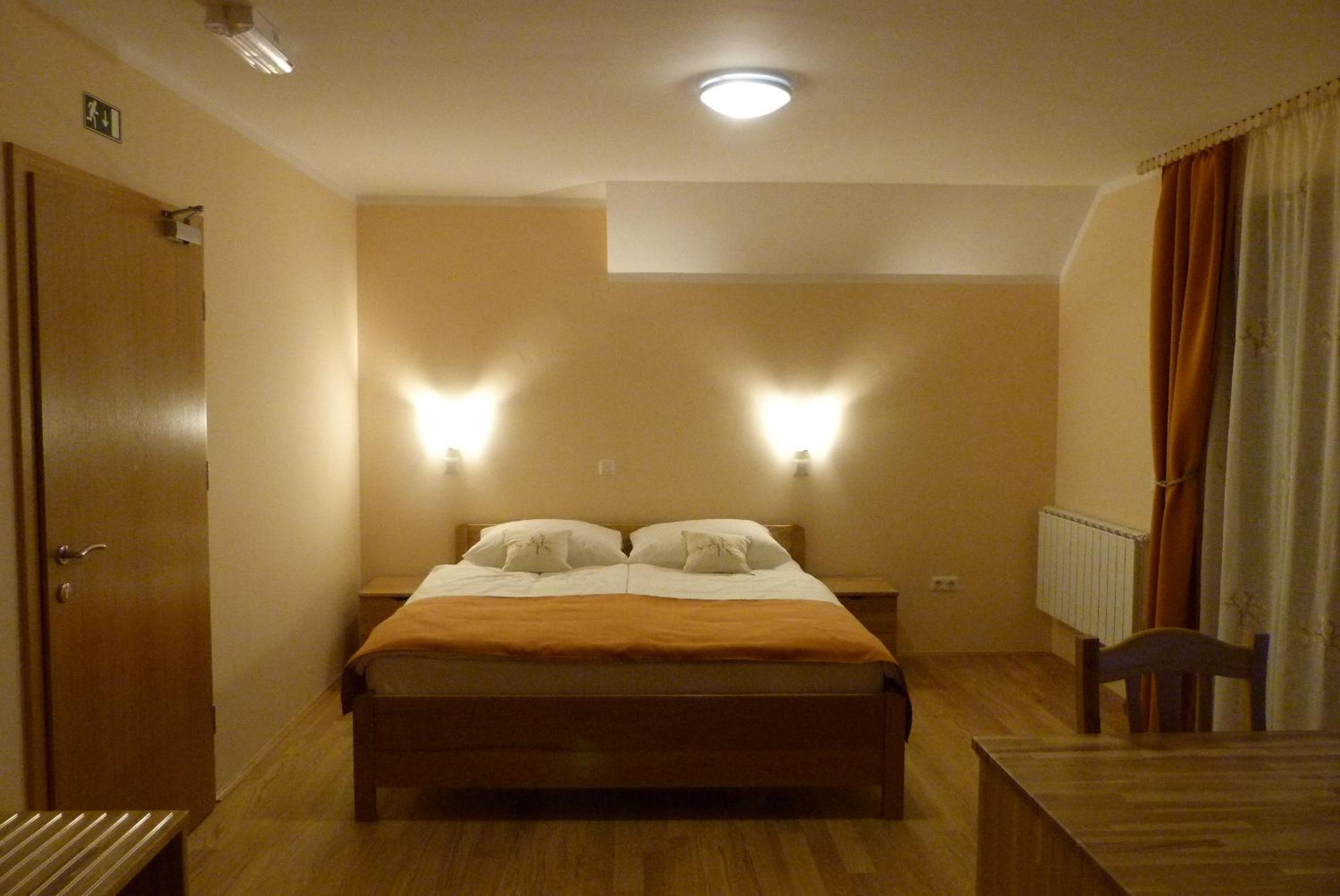 King Room with Balcony photo 1