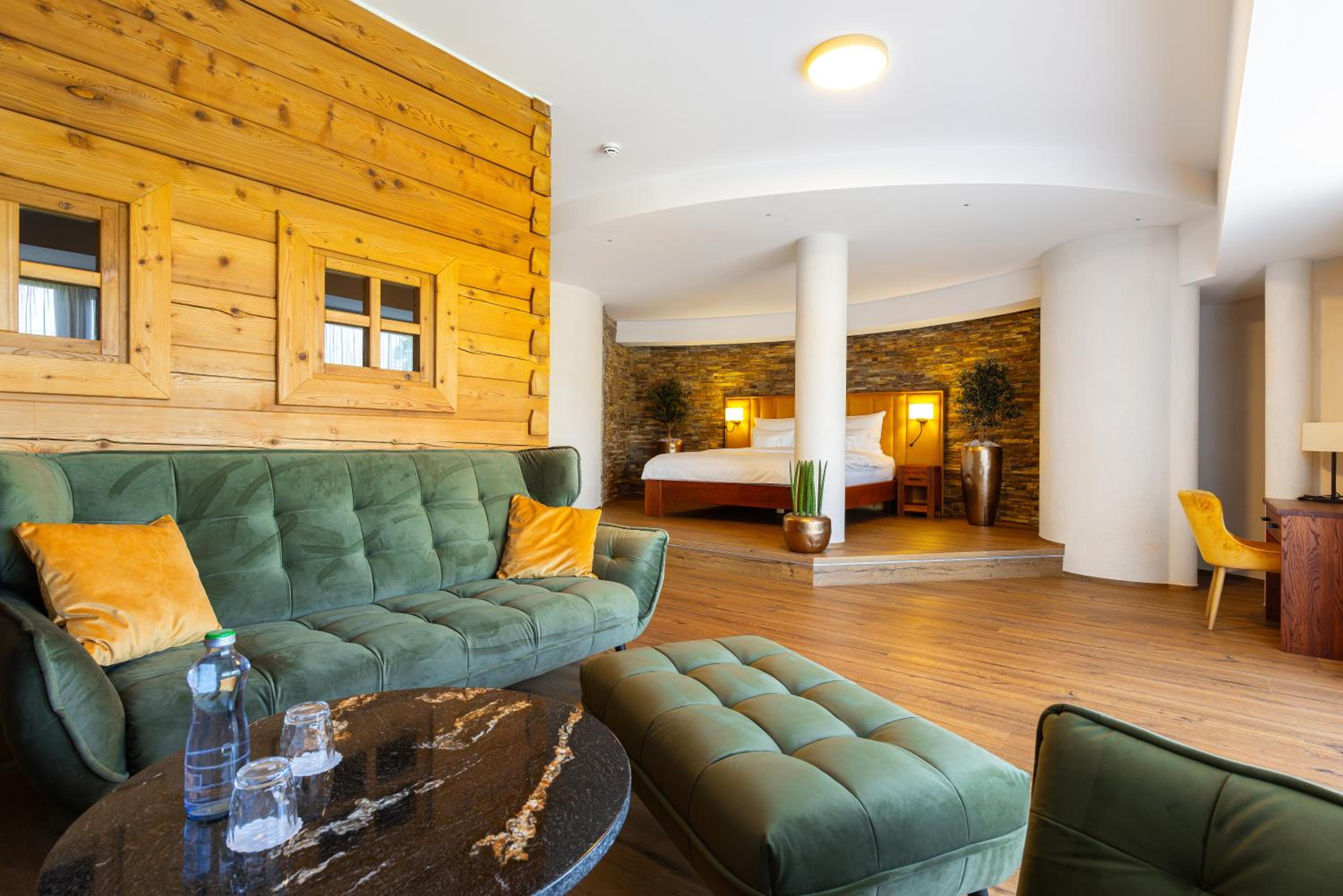 Executive Suite with Sauna and Terrace - Photo 1