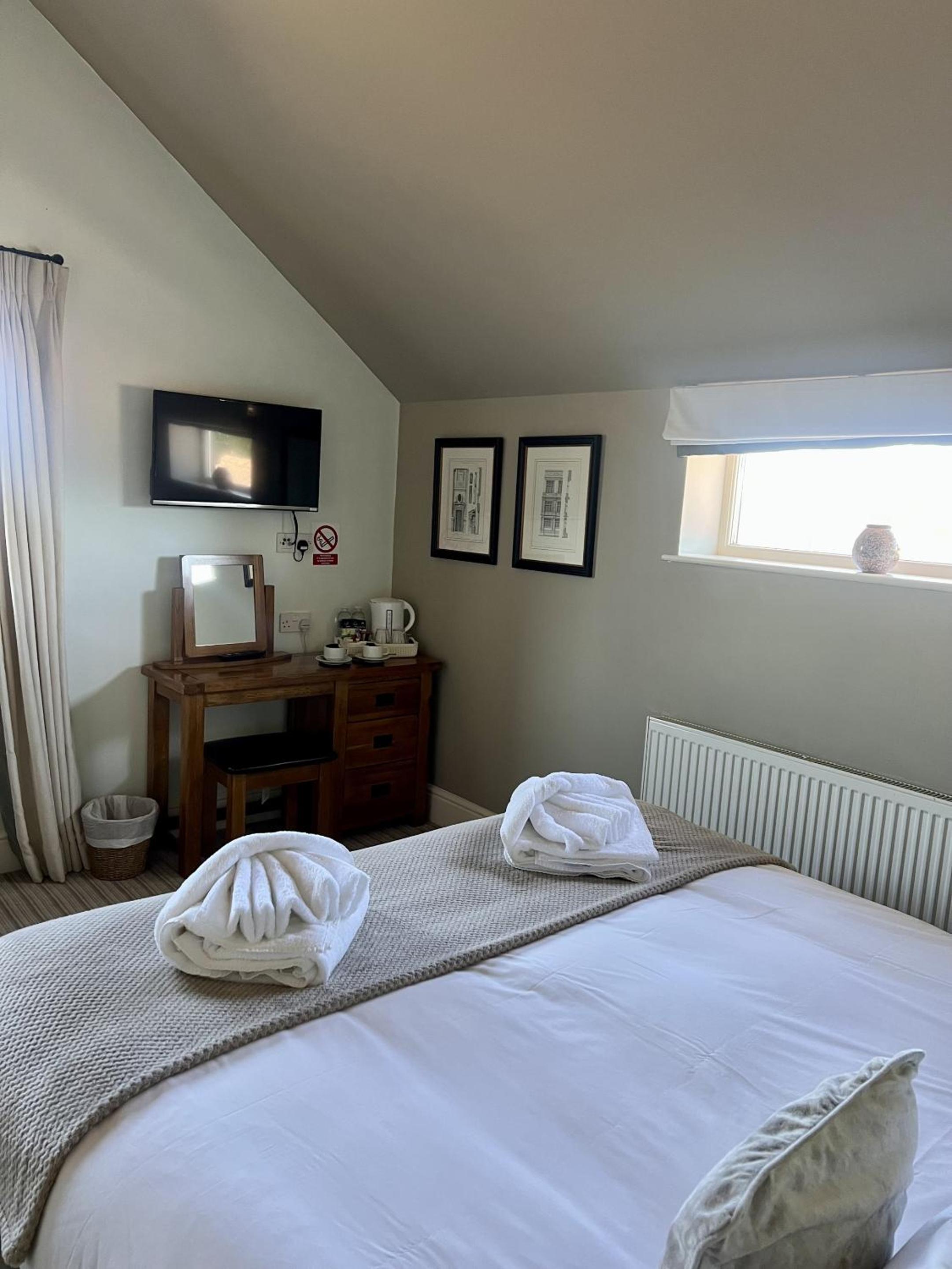Deluxe King Room photo 3