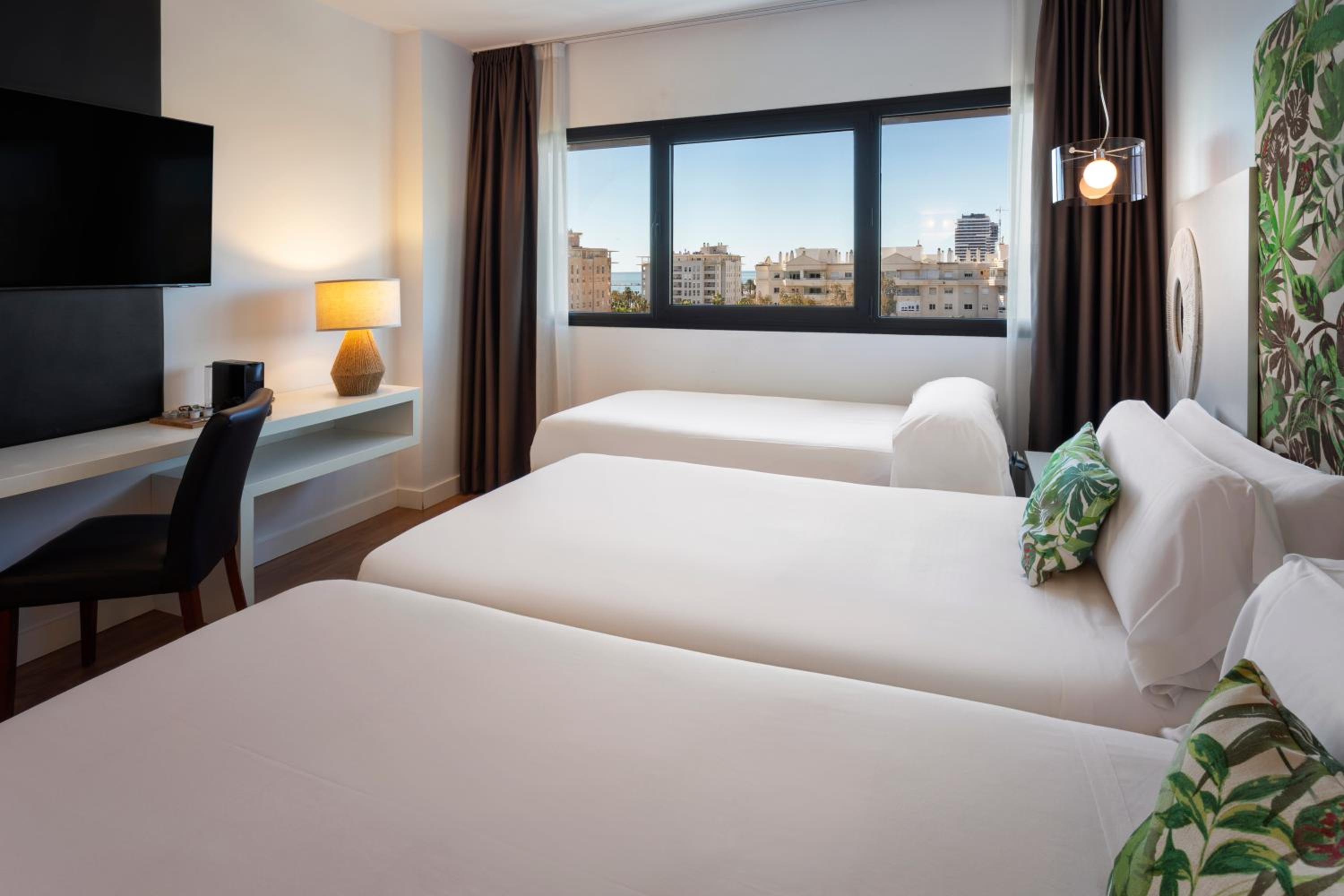 Triple Room with Views photo 2