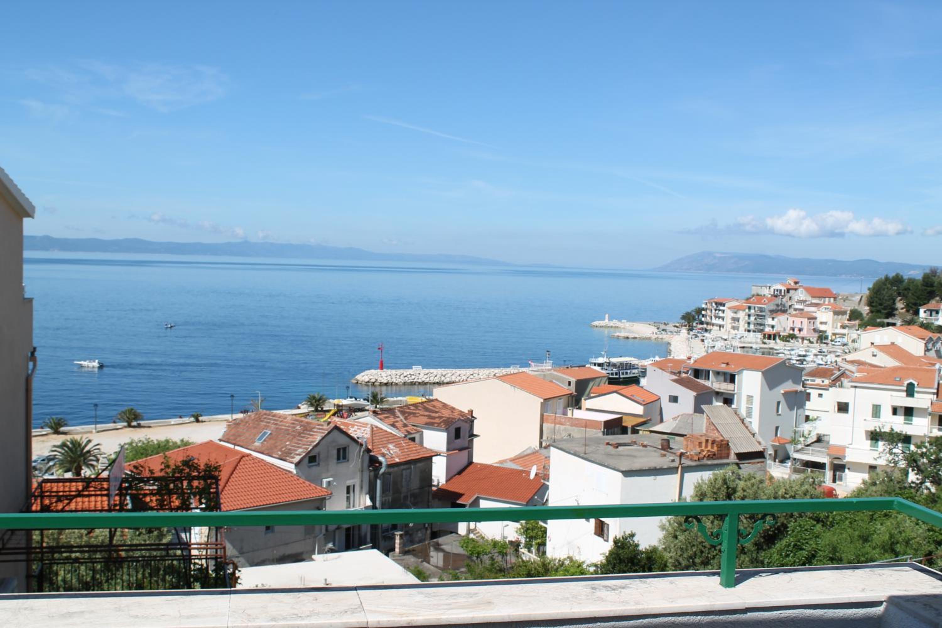 Apartment with Sea View - Photo 19