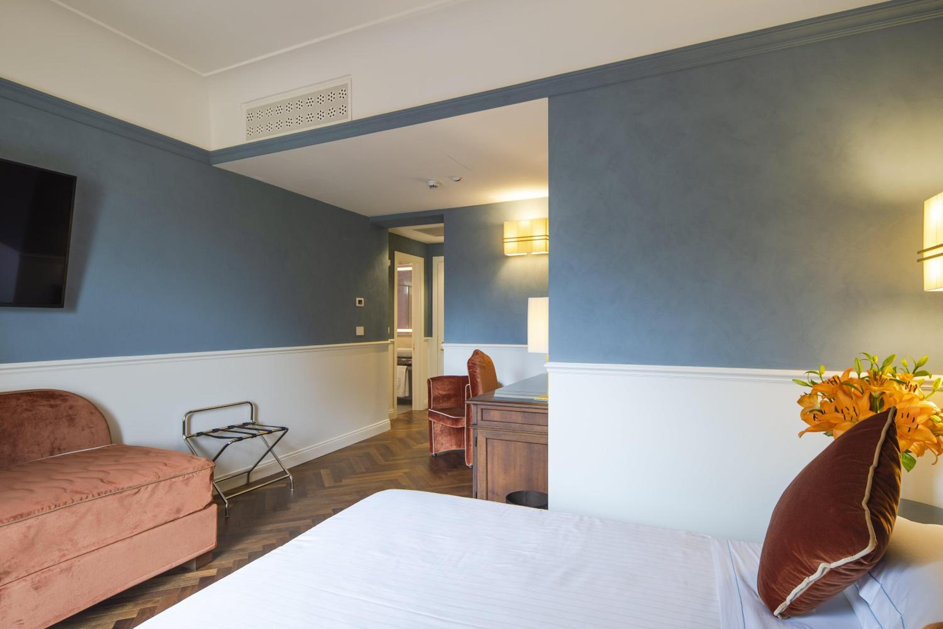 Deluxe Double or Twin Room