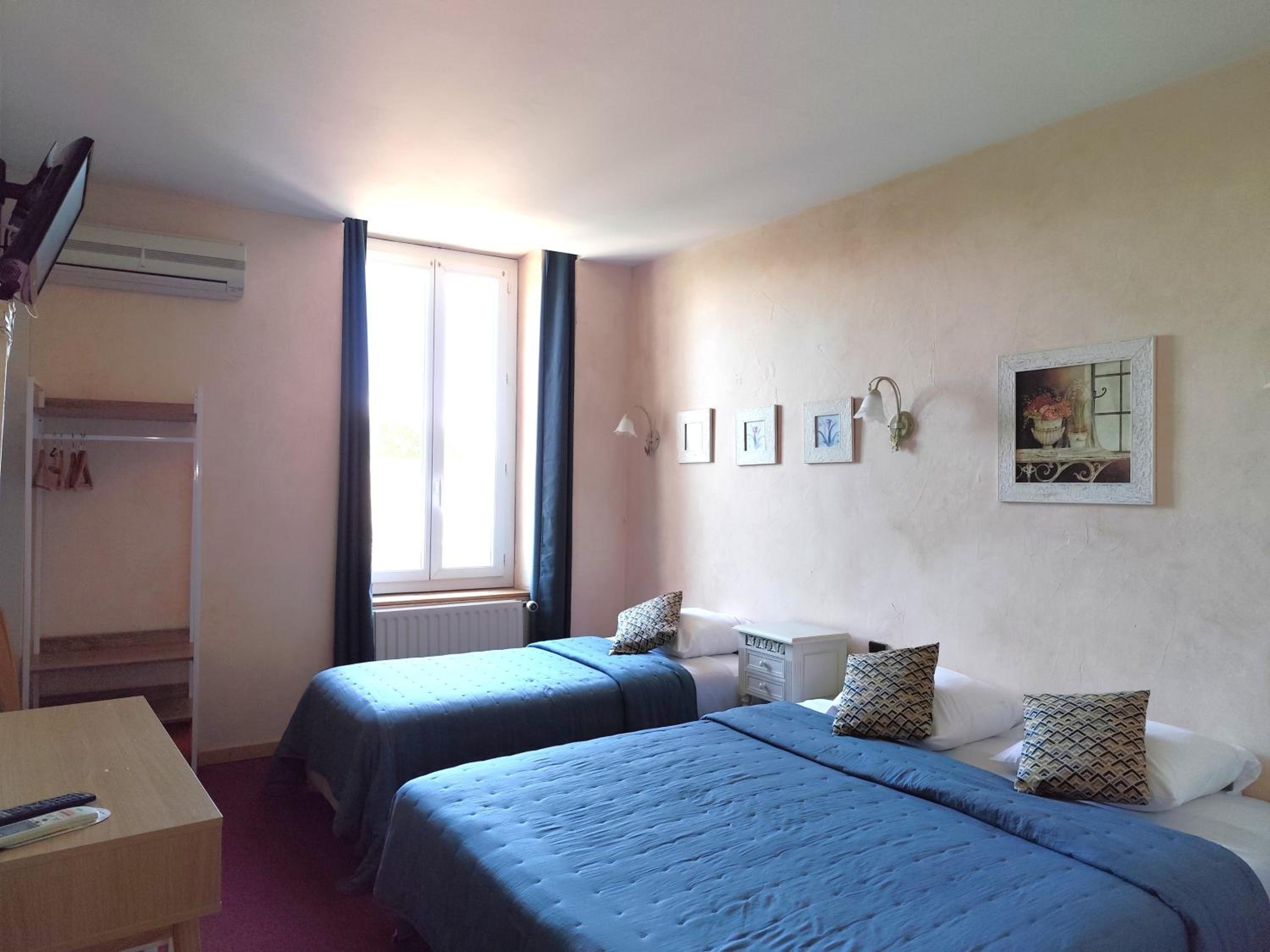 Triple Room photo 1