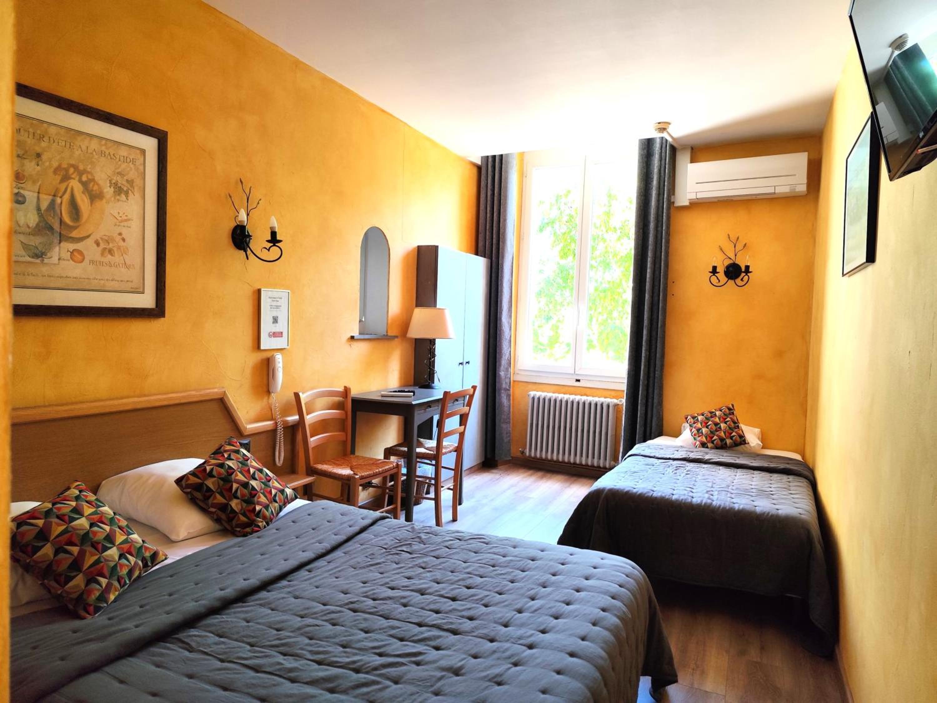 Triple Room photo 2
