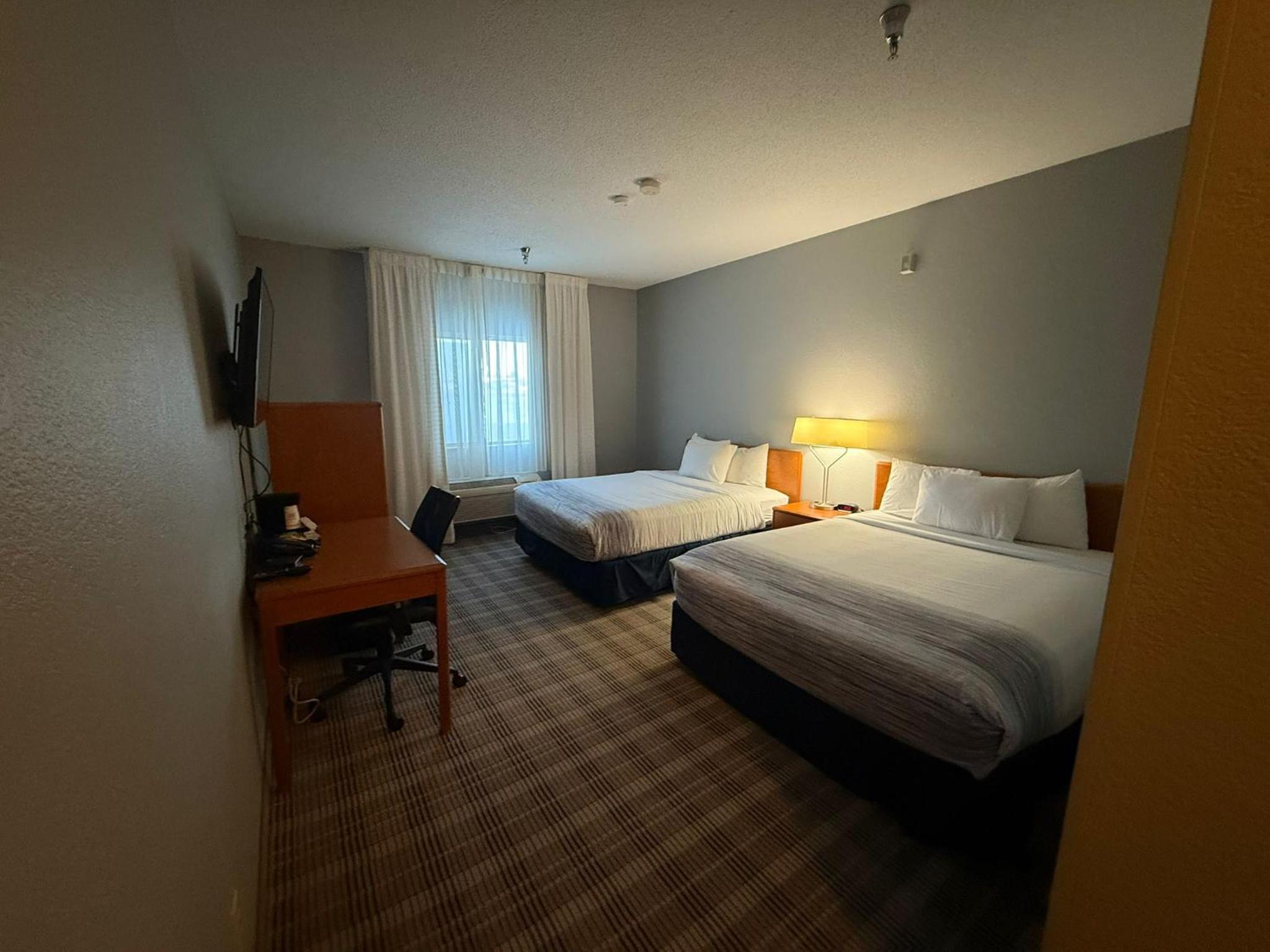 Queen Room with Two Queen Beds, Mobility Access and Roll-In shower, Non-Smoking - Photo 2