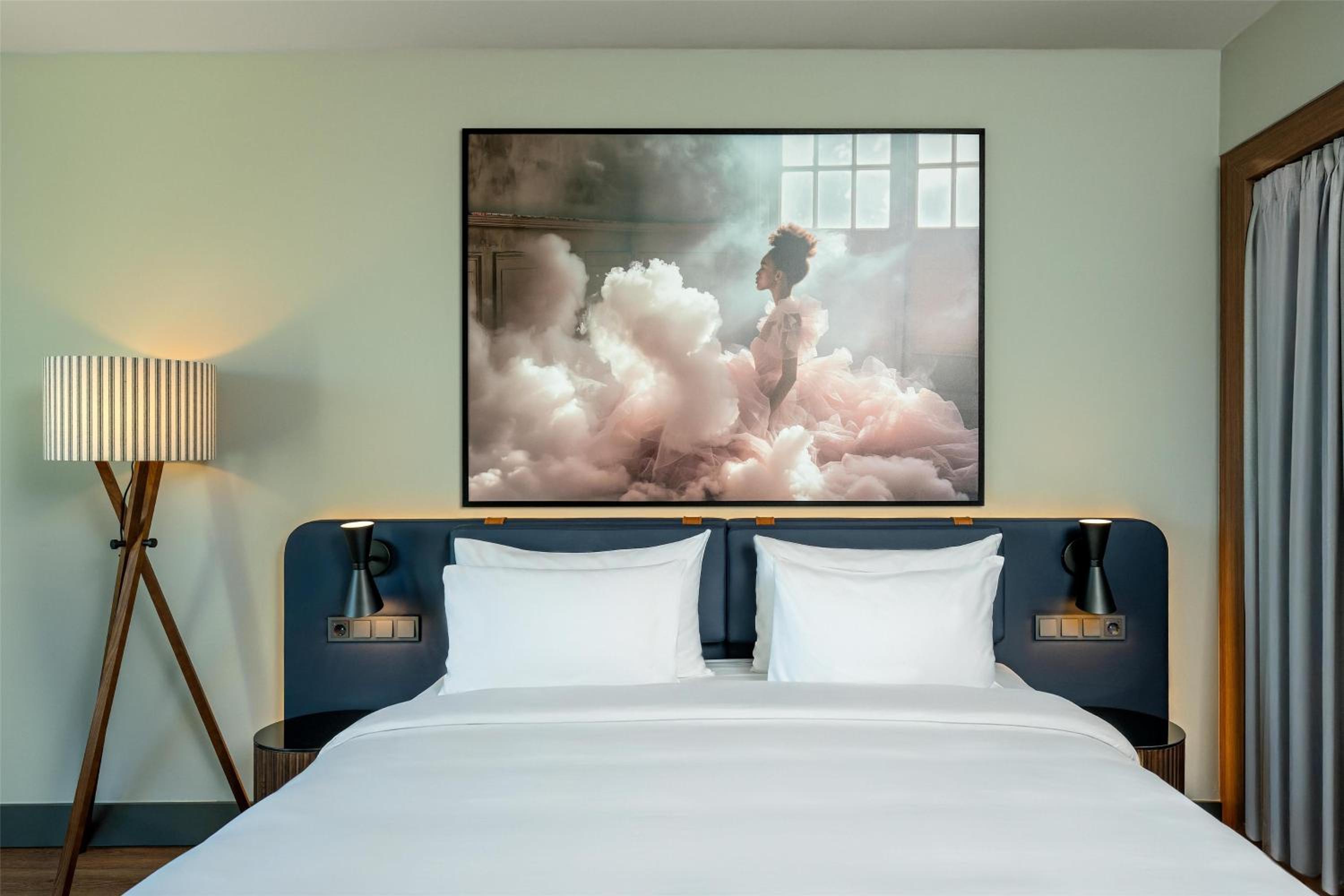 Superior Room with Rooftop View - Photo 1