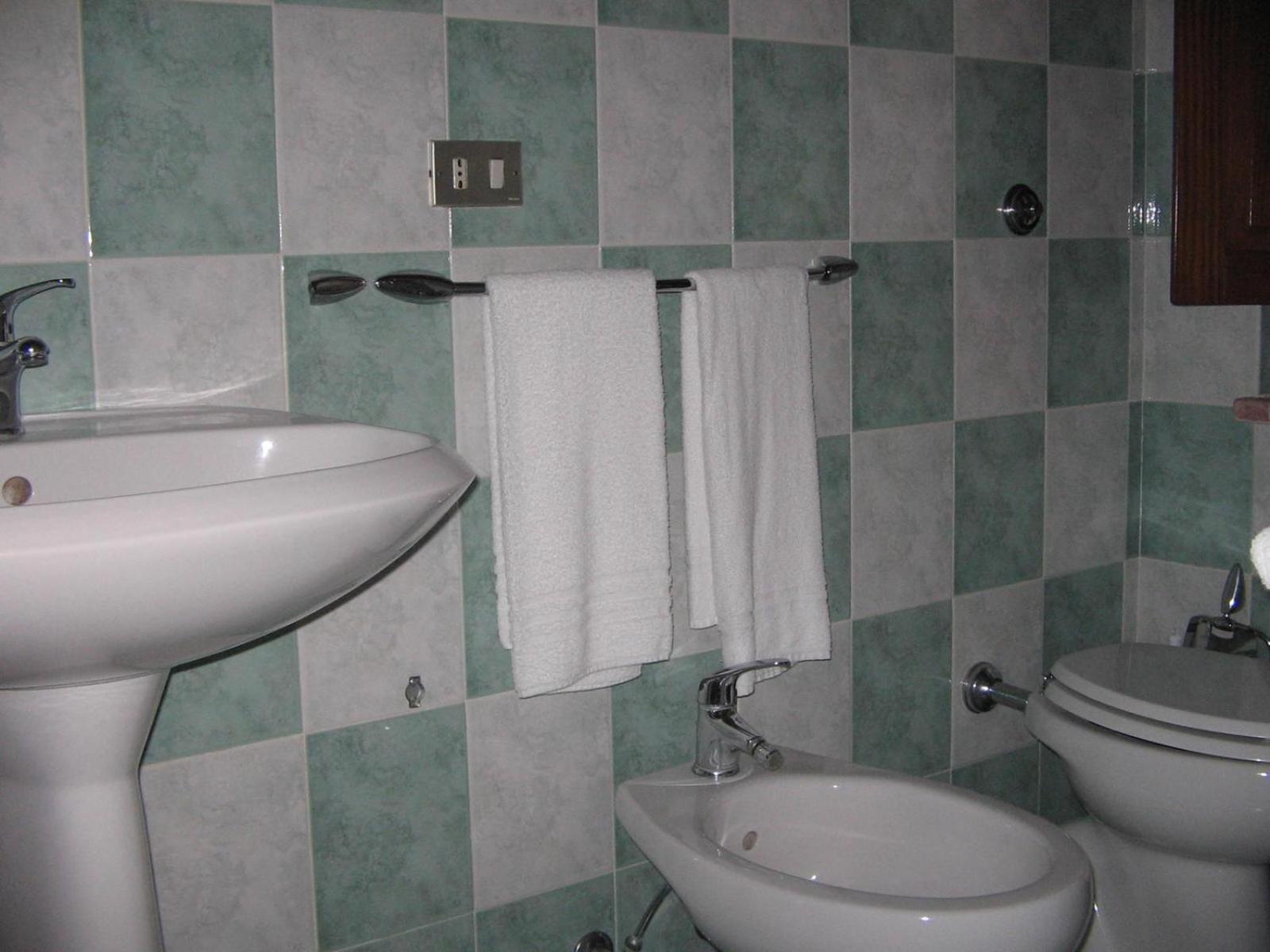 Triple Room - Photo 2